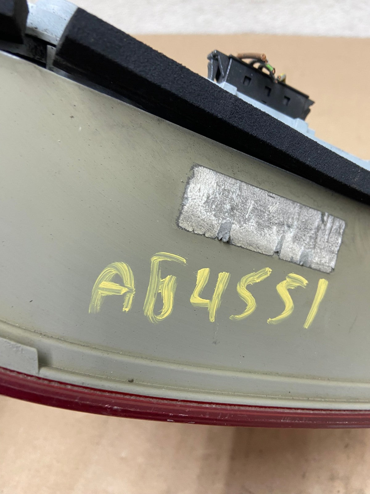 2001-2004 Mercedes-Benz C230 C240 W203 C-Class Right Passenger Tail Light AG45517