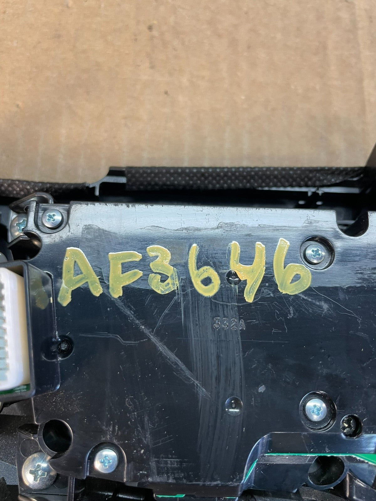 2013 to 2015 Nissan Pathfinder Information Display Control AF3646 DW8