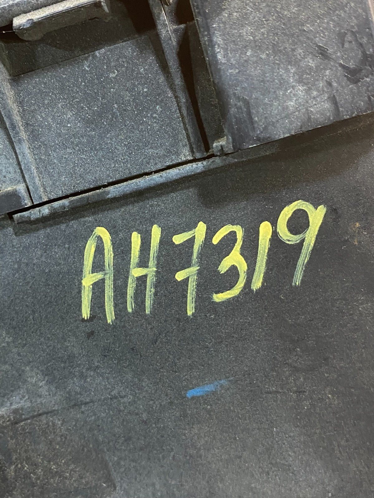 2011 Dodge Ram 1500 Totally Integrated Power Module Fuse Box AH7319 DG5