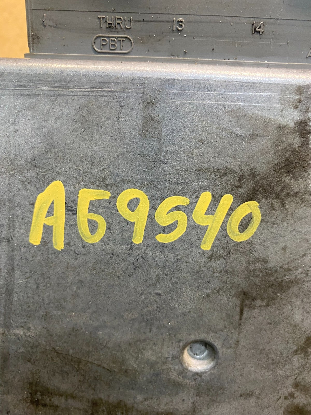 2002 Ford E-Series 4.2L Engine Control Computer Module 2c2a-12a650-cc AG9540 DW2