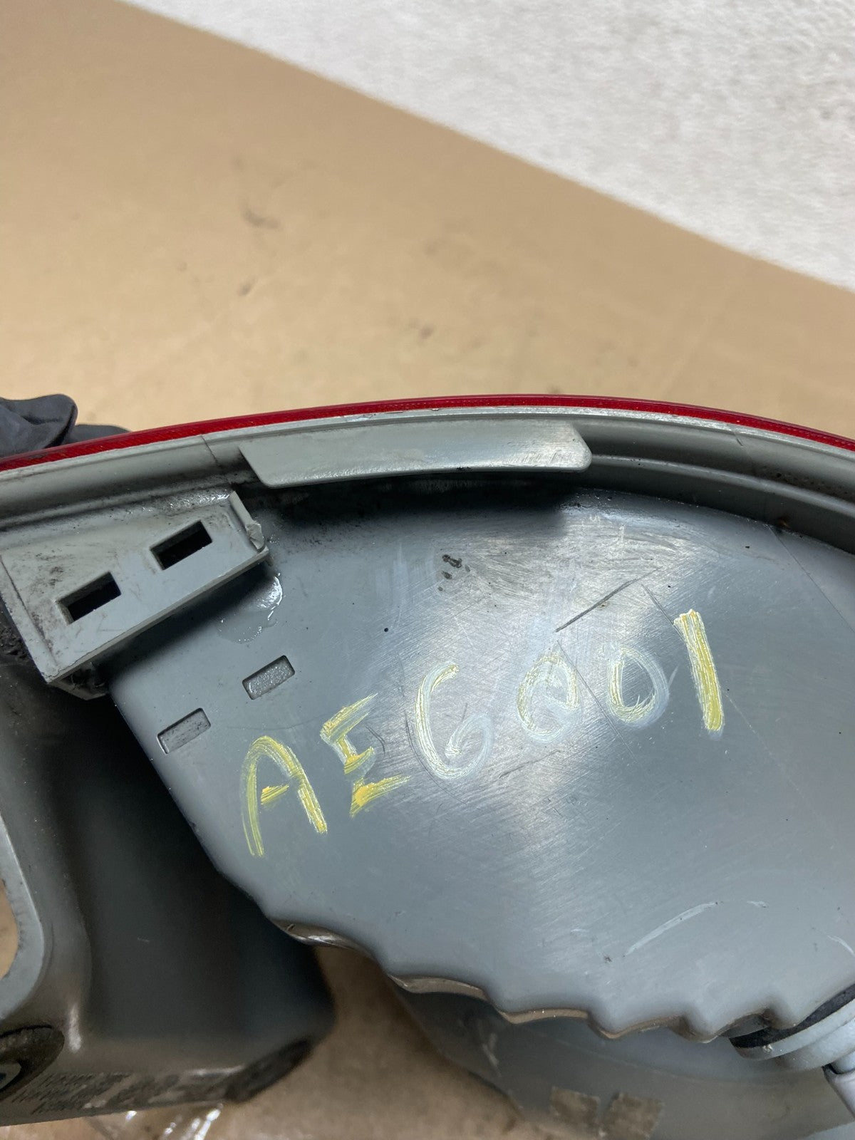 2011-2013 Jeep Grand Cherokee Right Passenger Side Rh Tail Light AE6001 DW7
