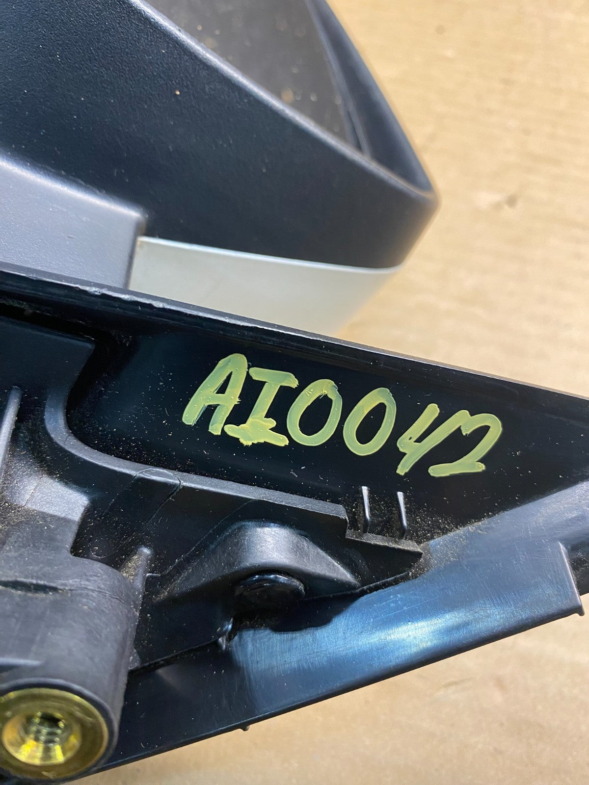 2013 2014 2015 Chevrolet Malibu Left Driver View Door Mirror AI0042 DW10