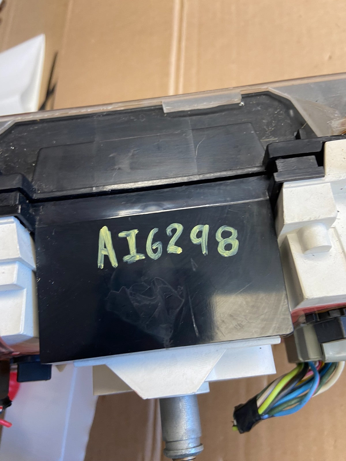 1987 to 1991 Ford F150 F-Series Bronco Speedometer Cluster Gauge AI6298 DW7