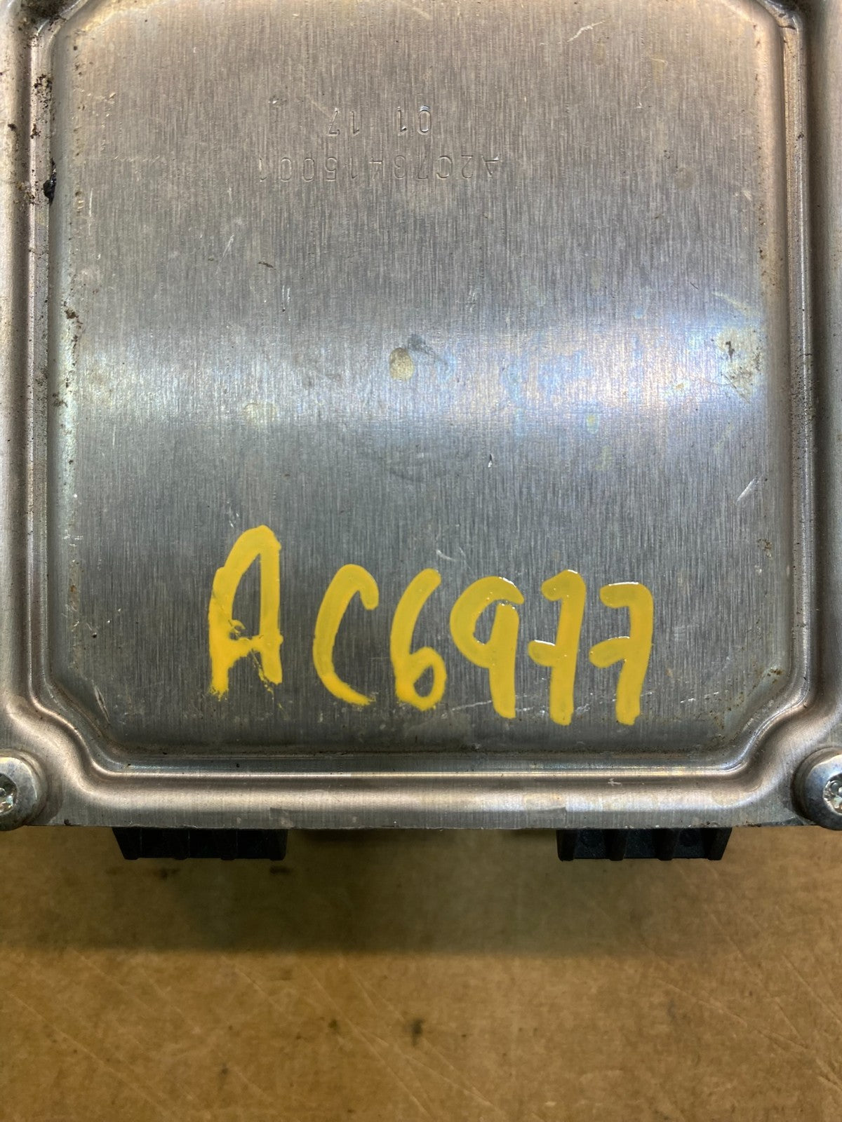 2017 to 2019 Ford Escape Rear Radar Blind Spot Module AC6977 DG3