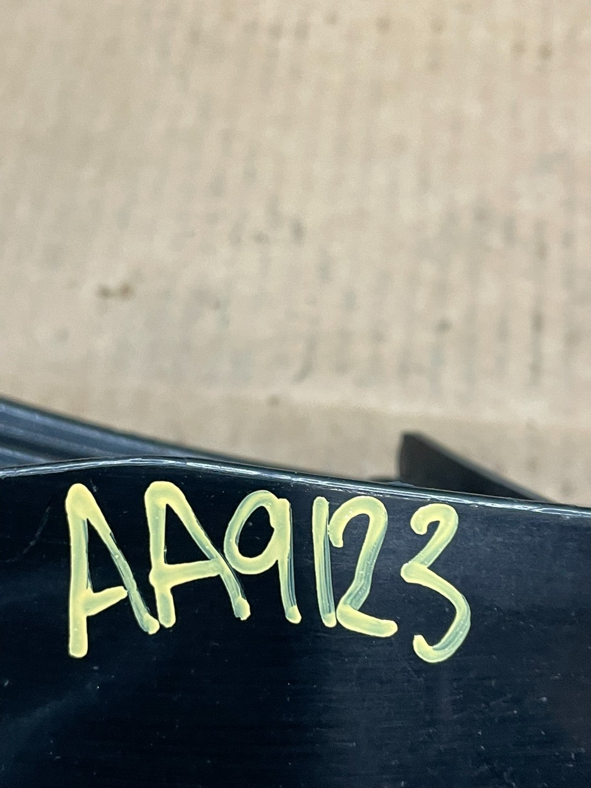 2004 Lexus ES330 Front Upper Grill Grille OEM AA9123 DG10