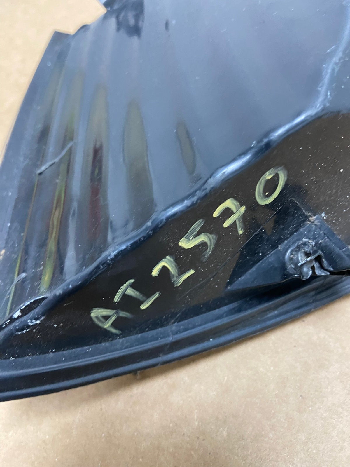 2001 to 2003 Toyota Sienna Turn Signal Right Passenger RH Lamp AI2570 LK7