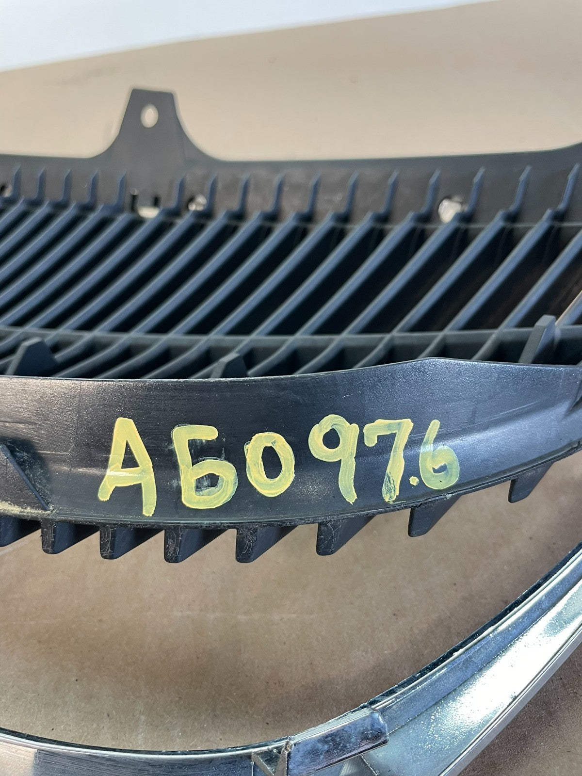 2006-2008 Lexus GS300 GS350 GS450 Front Upper Grill Grille Aftermarket AG0976 DG6