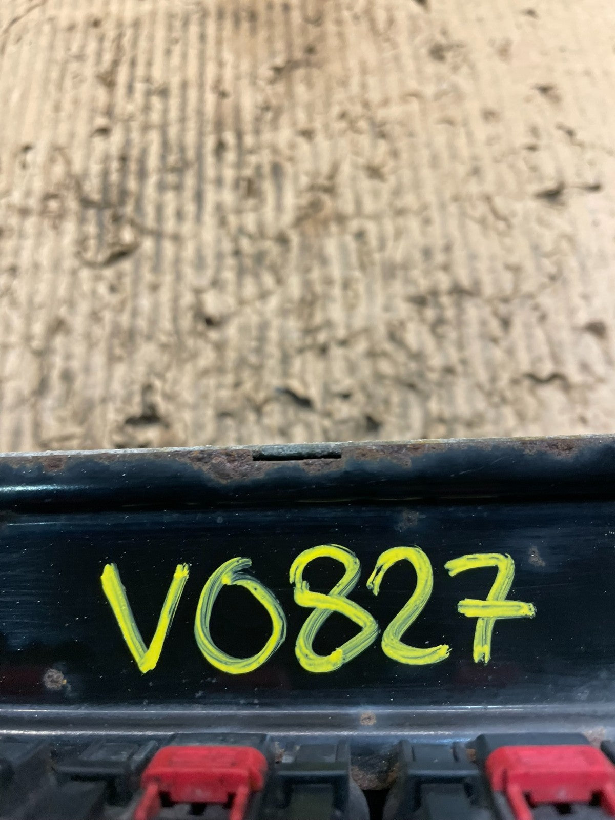 2008 2009 Caravan Town & Country 3.8L Engine Control Unit ECU Module v0827 DG4