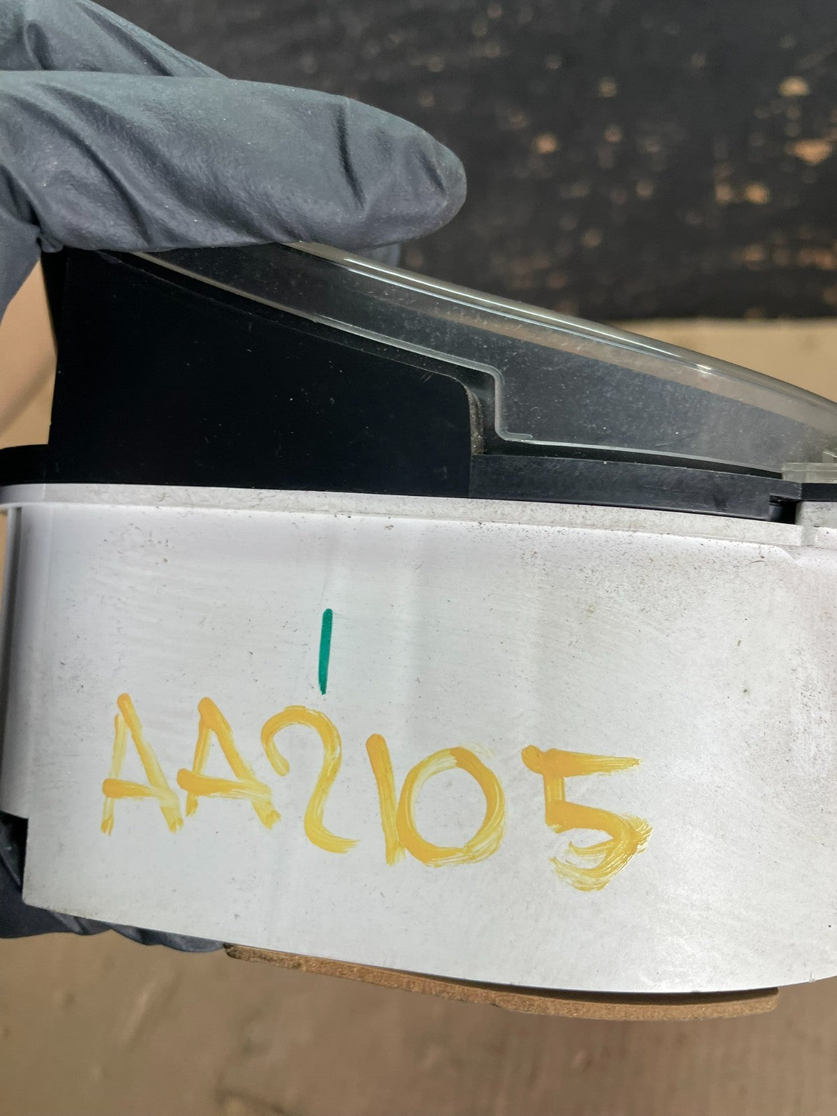 1998 to 2000 Dodge Dakota Instrument Speedometer Gauge Cluster AA2105 DG8