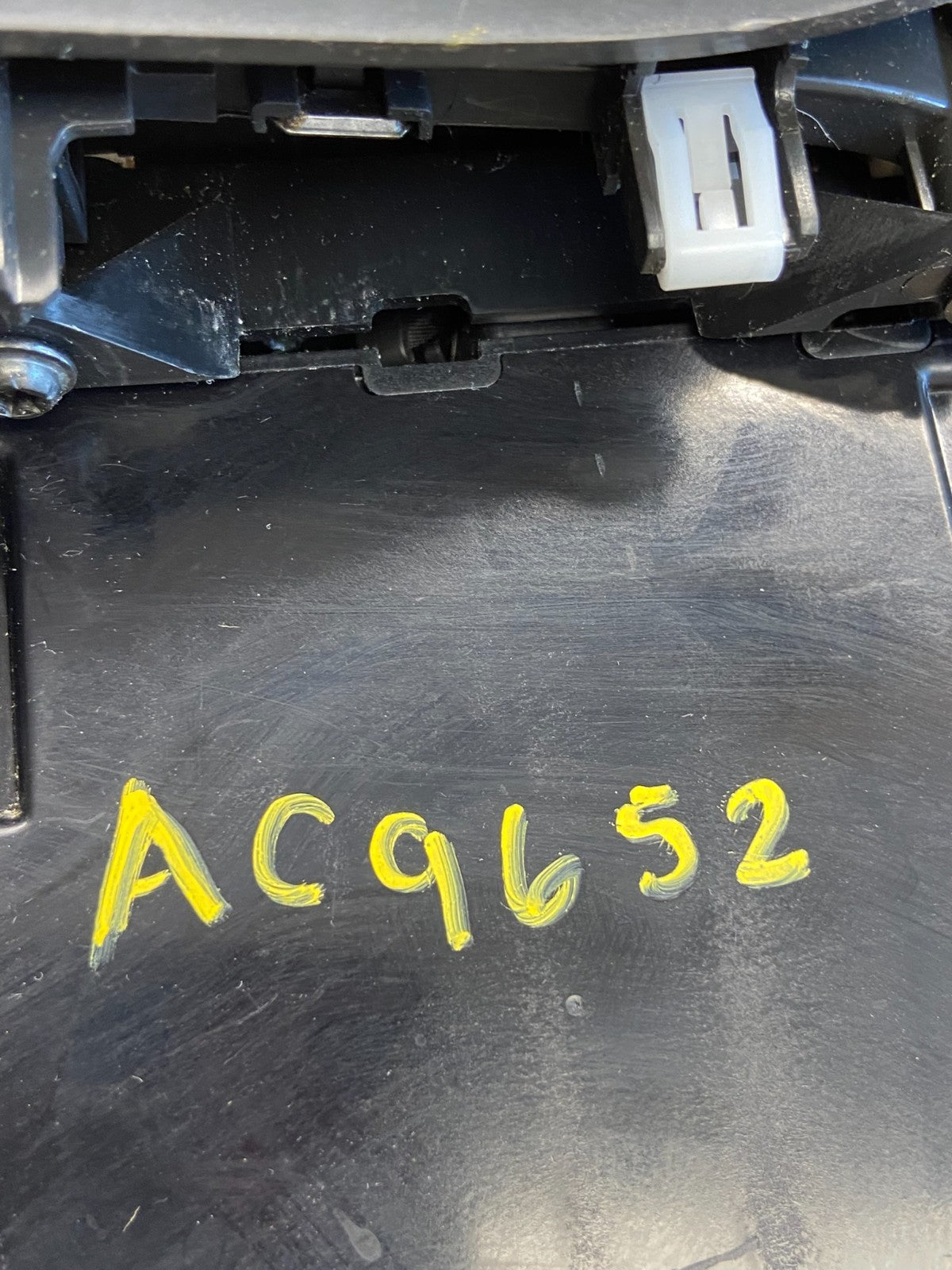 2015 - 2017 Chrysler 200 Heater AC Climate Switch Shifter Gear Control AC9652 DG7