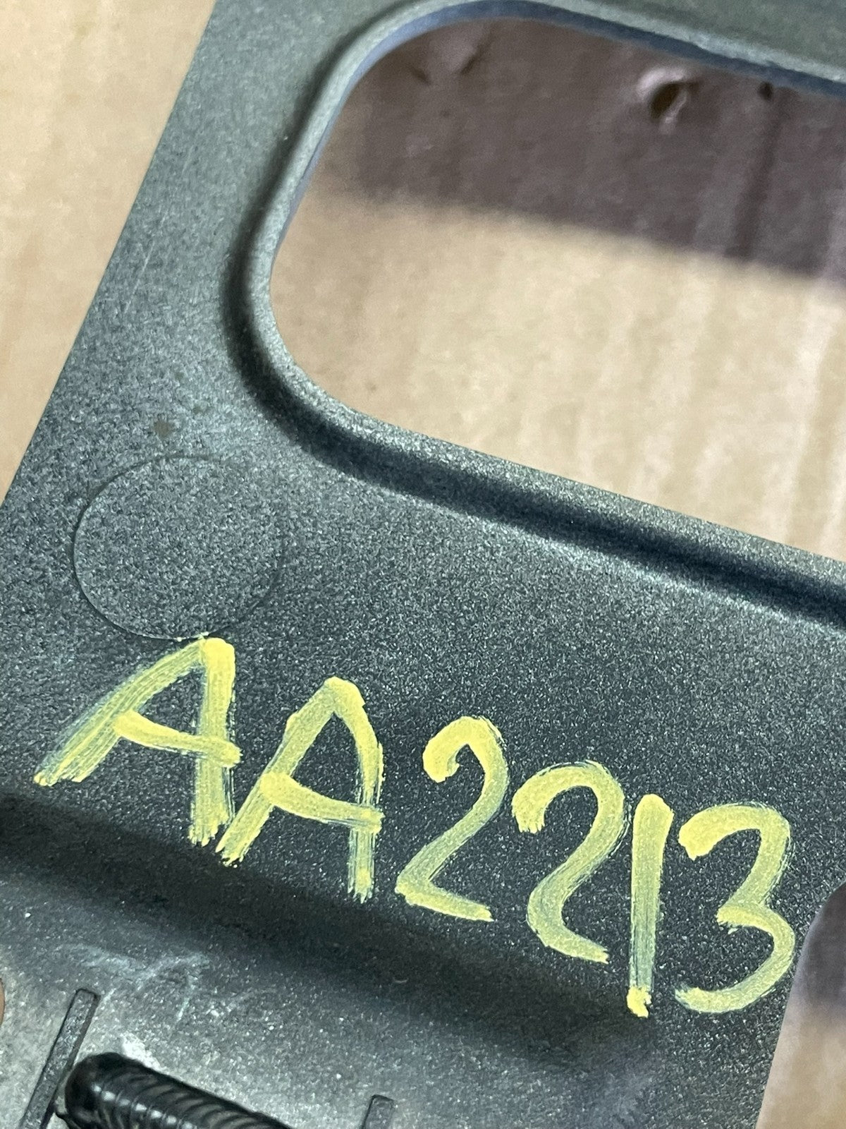 2008 to 2010 Land Rover LR2 Front Bumper Grille Grill OEM aa2213 DG9