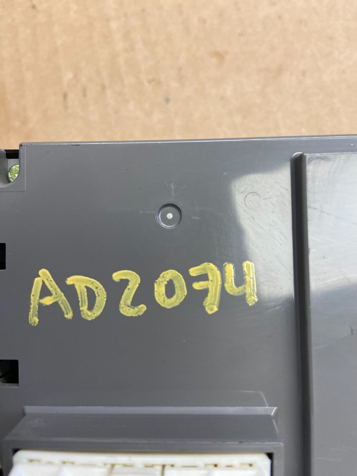 2010 2011 2012 Hyundai Santa Fe Automatic Climate AC Heater Control OE AD2074 DG5