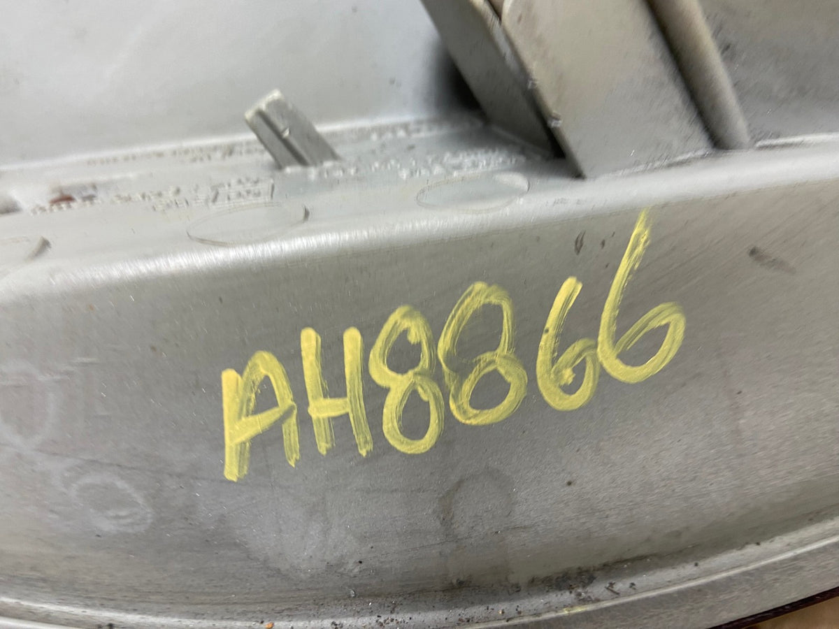 2004 2005 2006 2007 2008 Nissan Maxima Right Passenger Tail Light AH8866 LK8