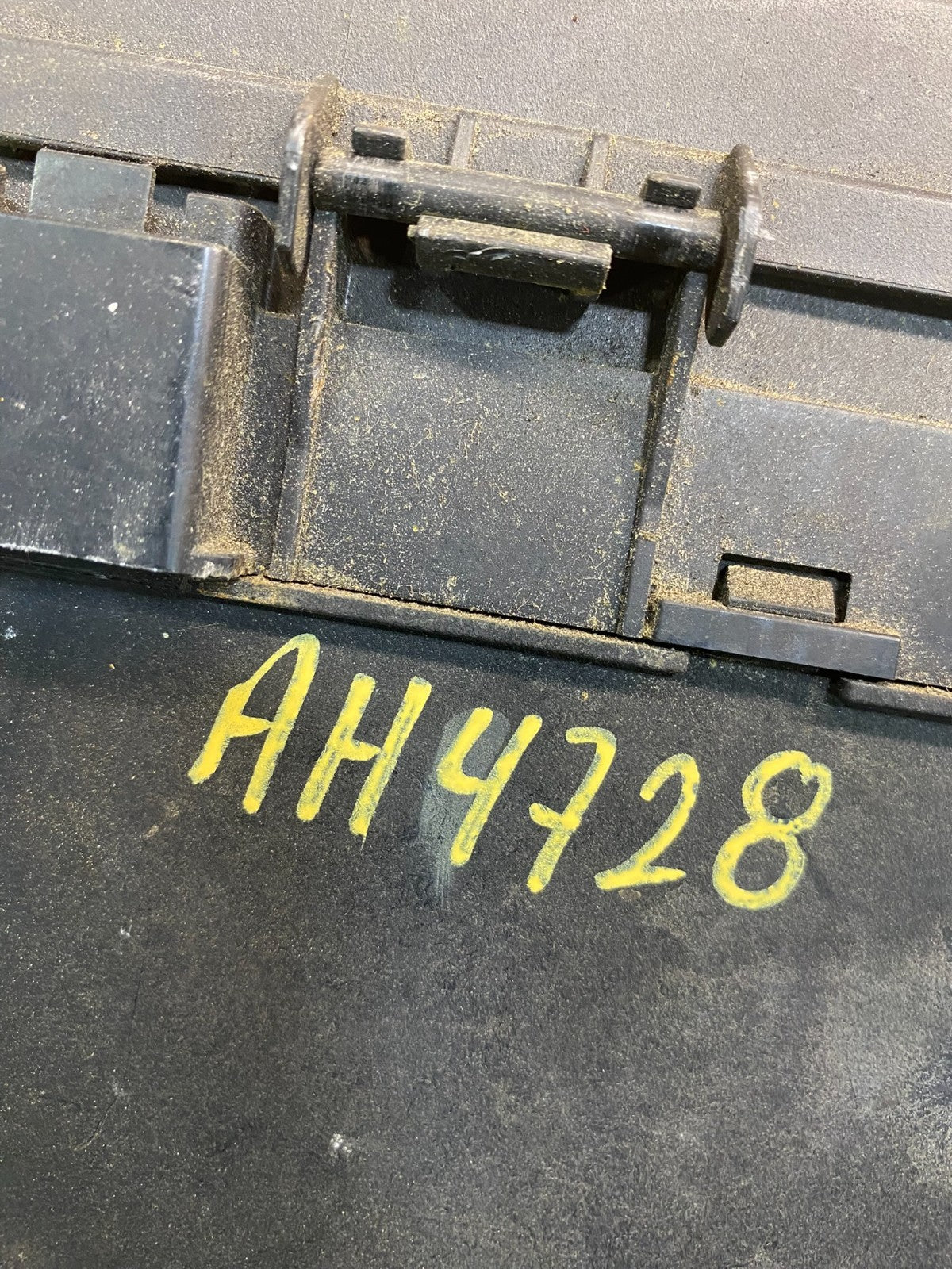 2008 2009 Liberty Nitro TIPM Power Integrated Fuse Box Module ah4728 DG7