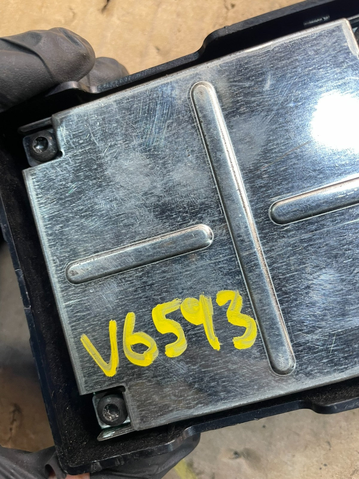 2006 to 2011 Audi A6 Bose Radio Stereo Amplifier Amp OEM V6593 DG6