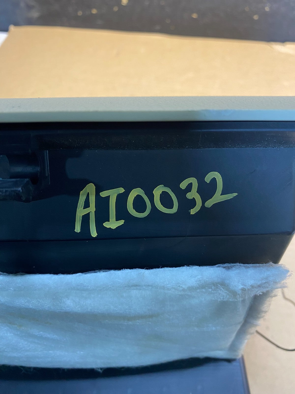 2007 to 2010 Lincoln MKX Dash Glove Box Storage Compartment AI0032 DW7