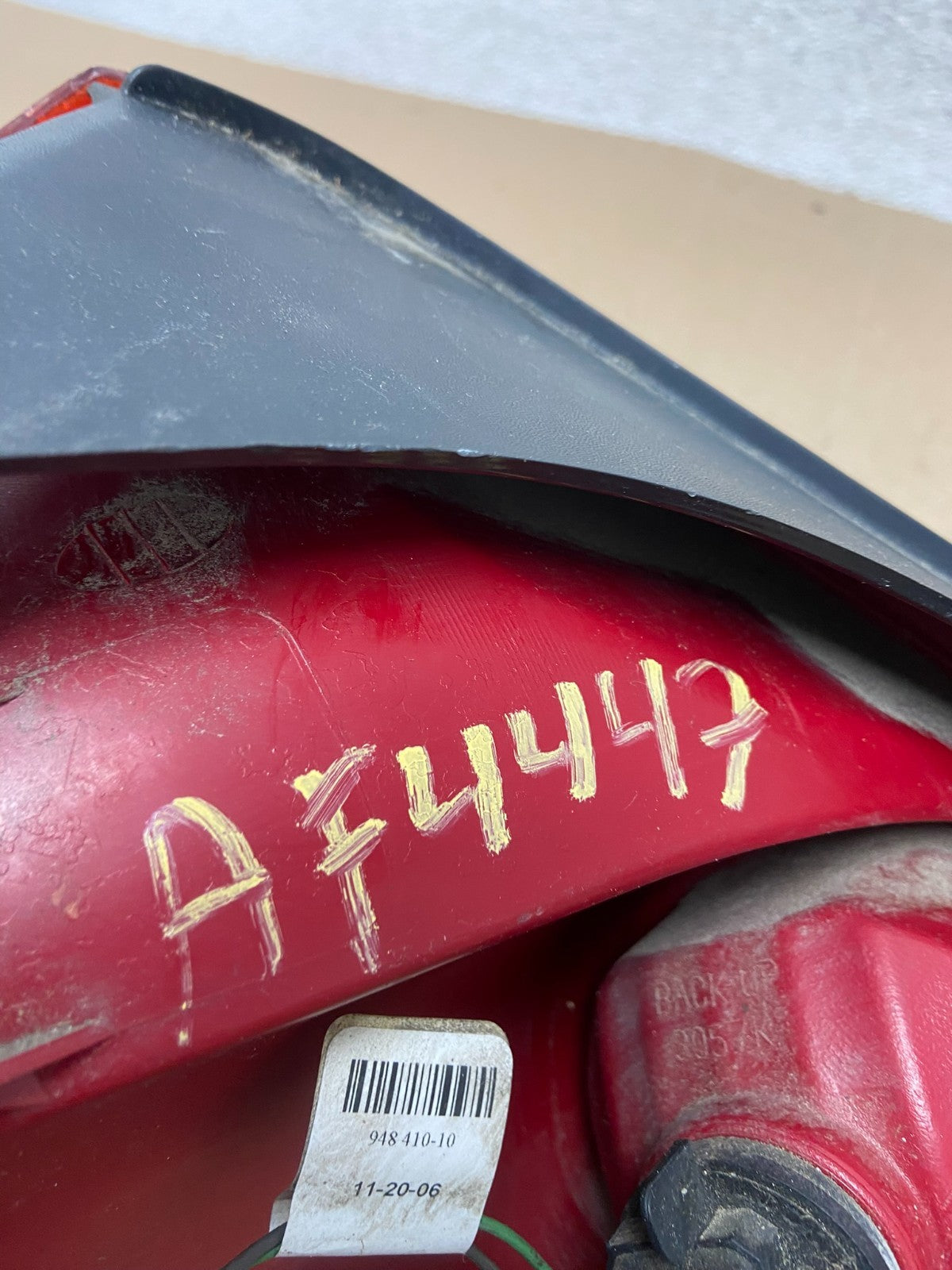 2005-2010 Pontiac G6 Sedan Right Passenger Side Tail Light AF4447 LK8
