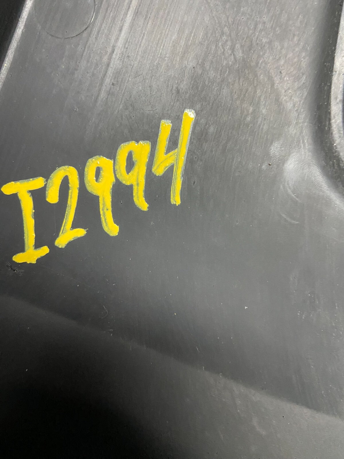 2005 to 2007 Honda Odyssey Black Engine Cover OEM i2994 DG19