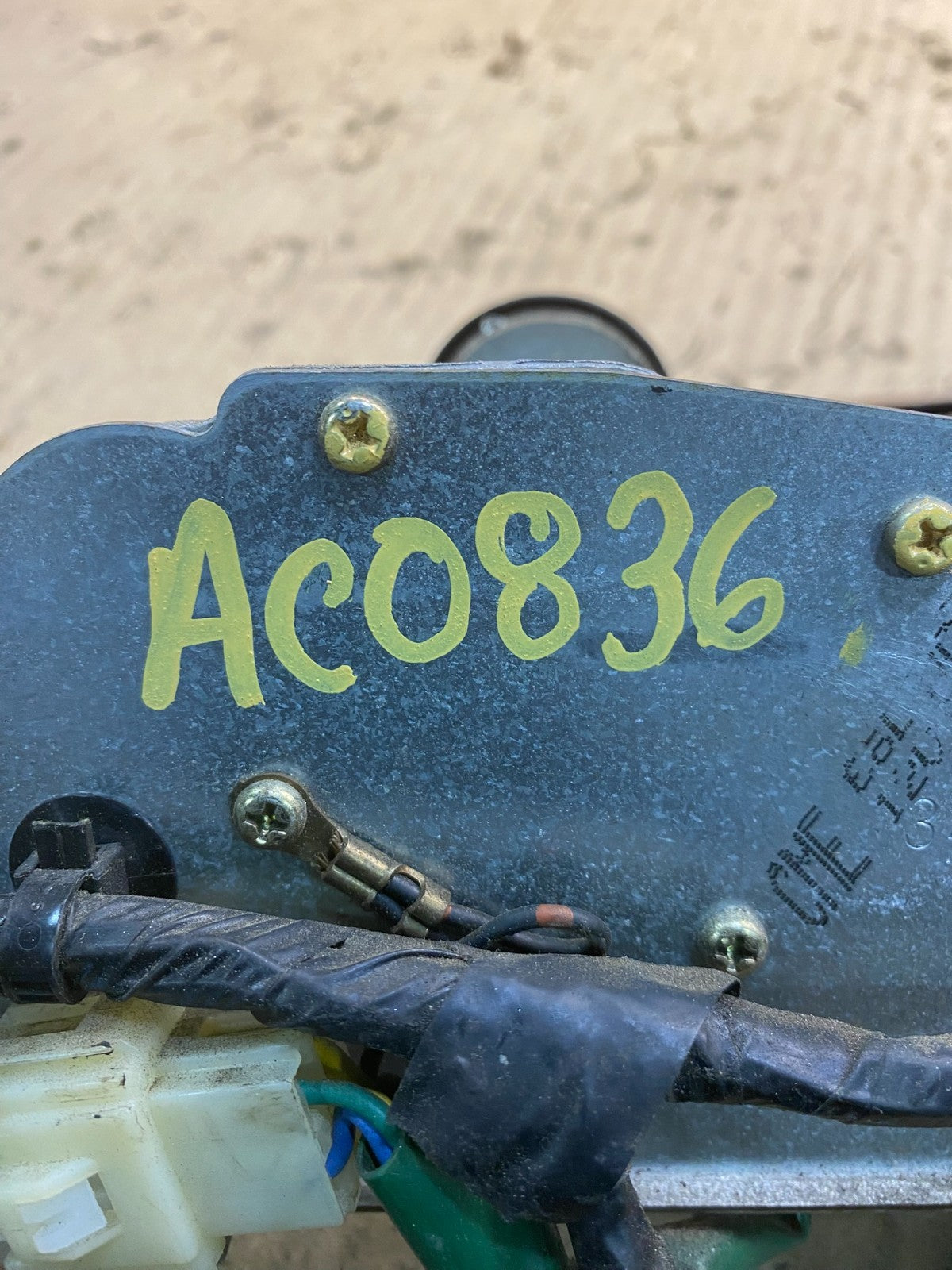 2000 to 2004 Subaru Legacy Wagon Rear Windshield Wiper Motor AC08366