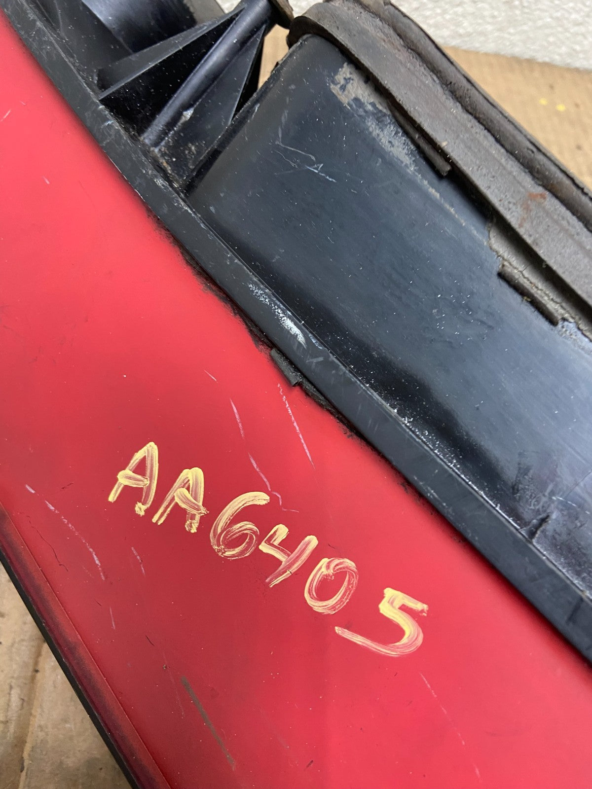1983 1984 Ford Thunderbird Right Passenger Side Tail Light AA640510