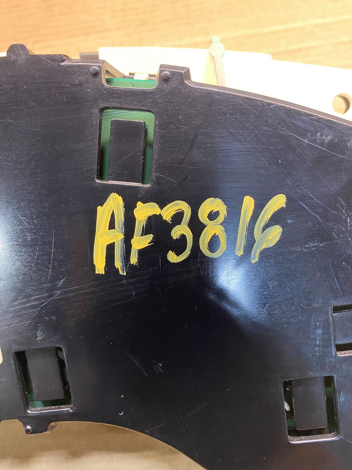 2004 to 2007 Chevrolet Express Speedometer Cluster Gauge AF3816 DW6