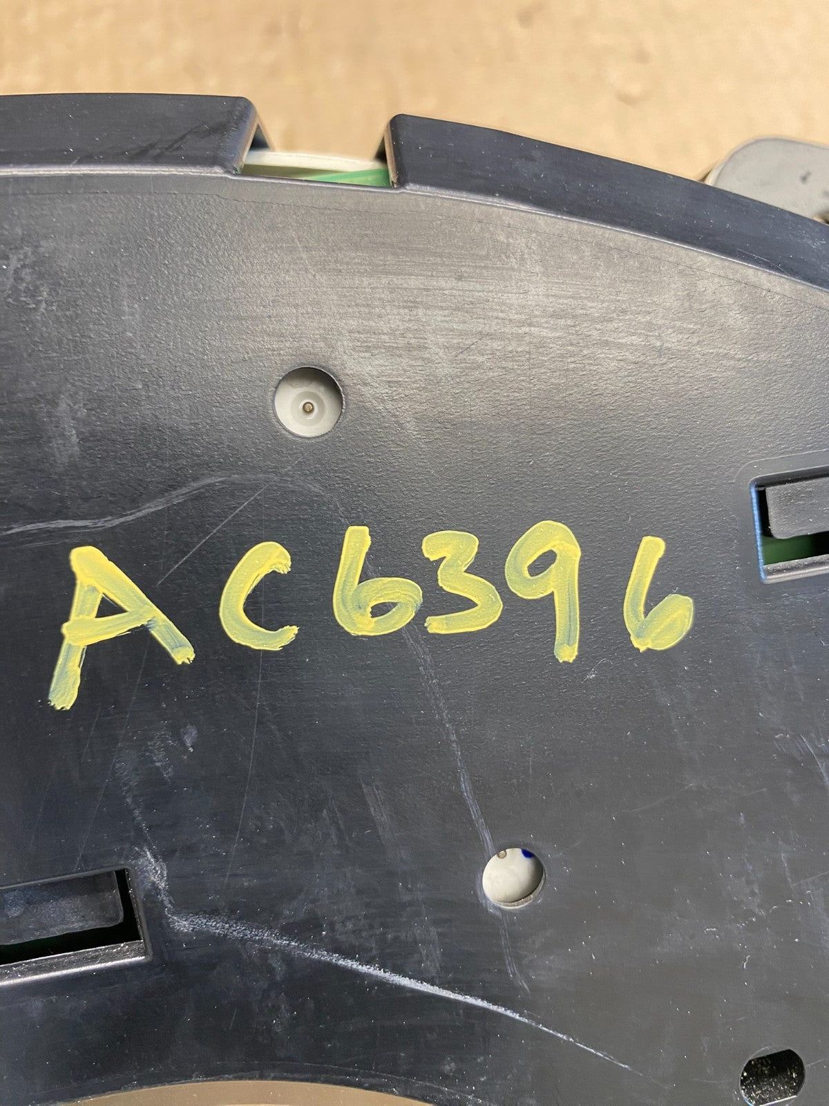 2013 to 2017 Chevrolet Express Speedometer Cluster Gauge AC6396 DG7