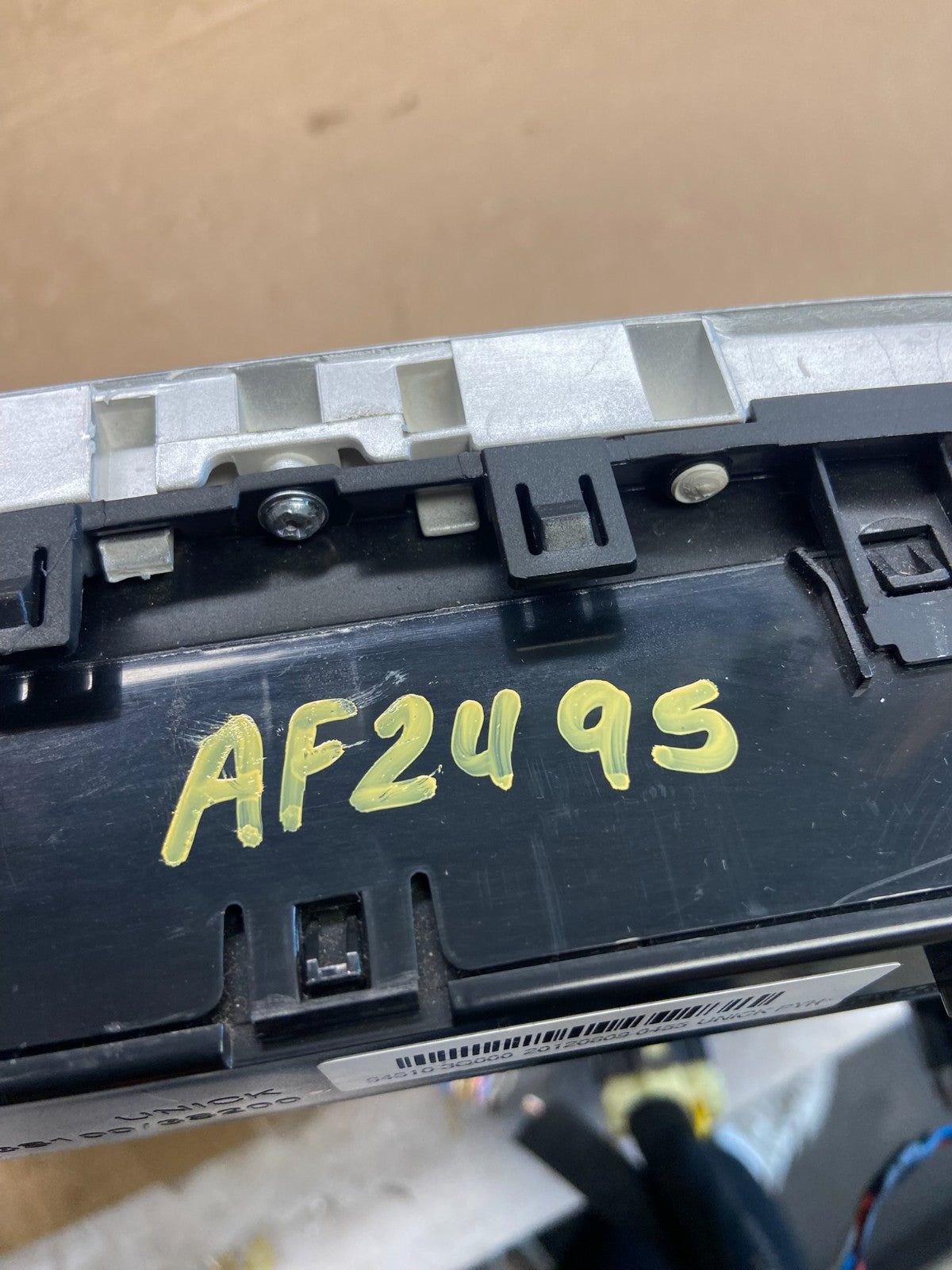 2011 - 2014 Hyundai Sonata Center Radio Climate Control Air Vent Bezel AF2495 DG6