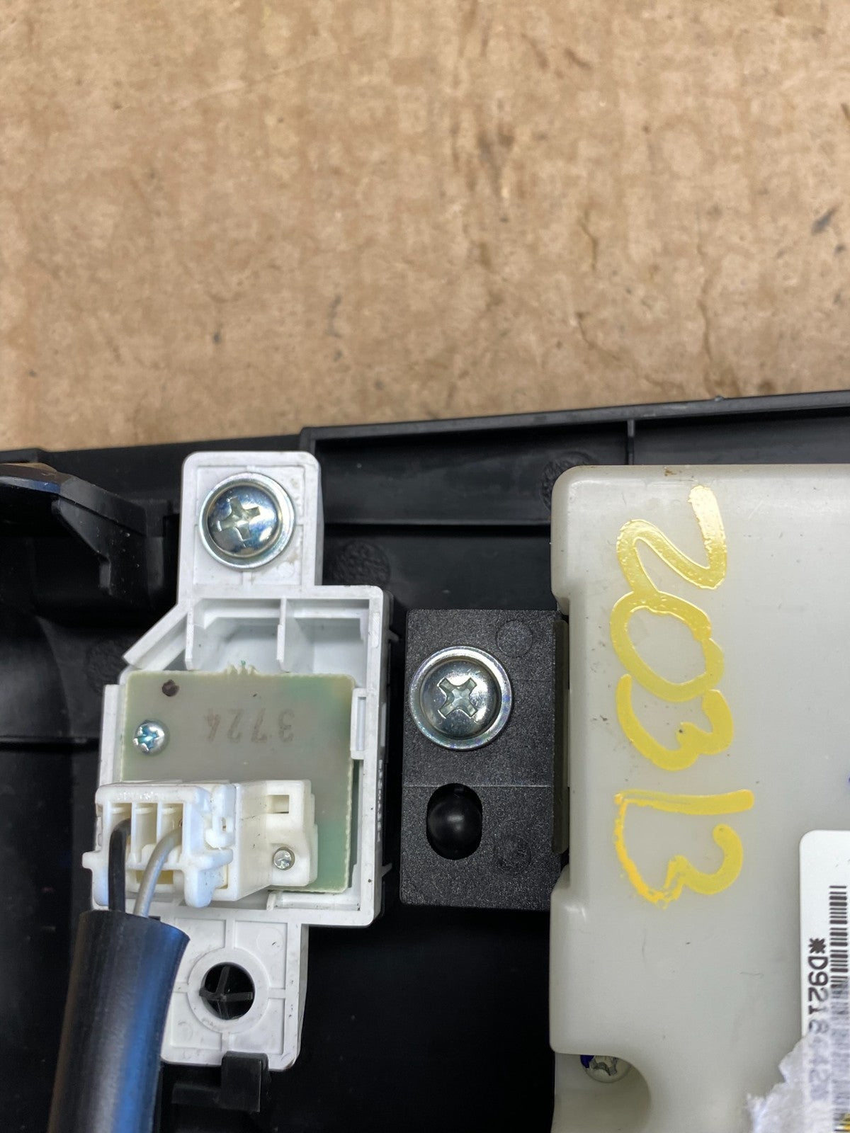 2011 to 2015 Nissan Rogue Heater Temperature AC Climate Control OEM Z0313 DG6