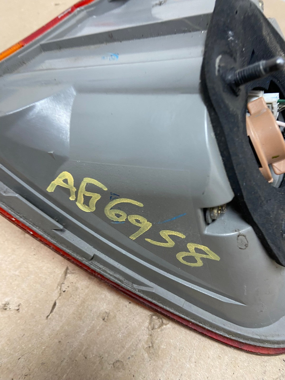 2009 - 2010 Lexus Is250 Is350 Left Driver LH Side Tail Light AG6958 LK5