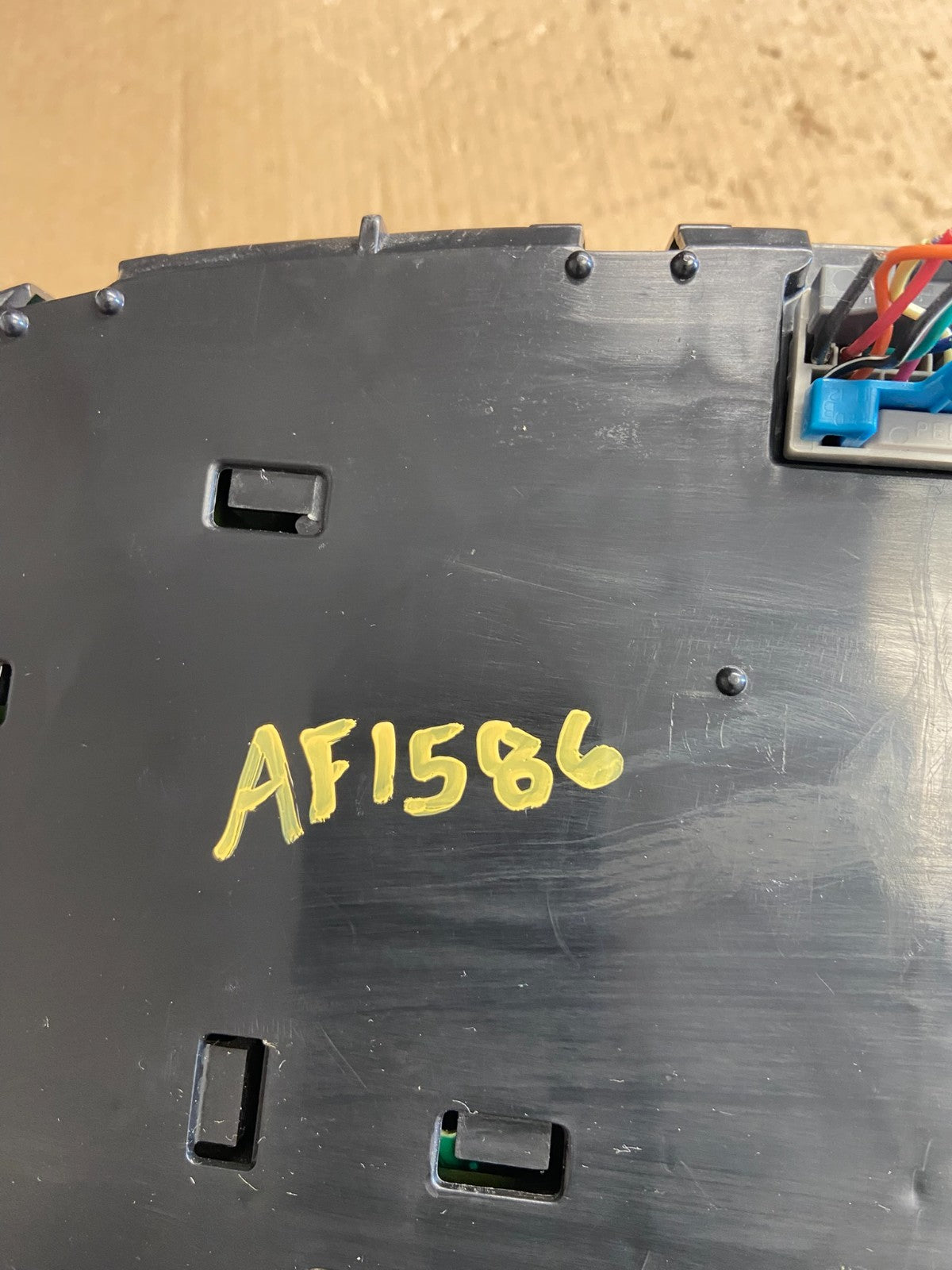 2003 to 2005 Chevrolet Yukon XL Cluster Gauge Speedometer AF1586 DG7