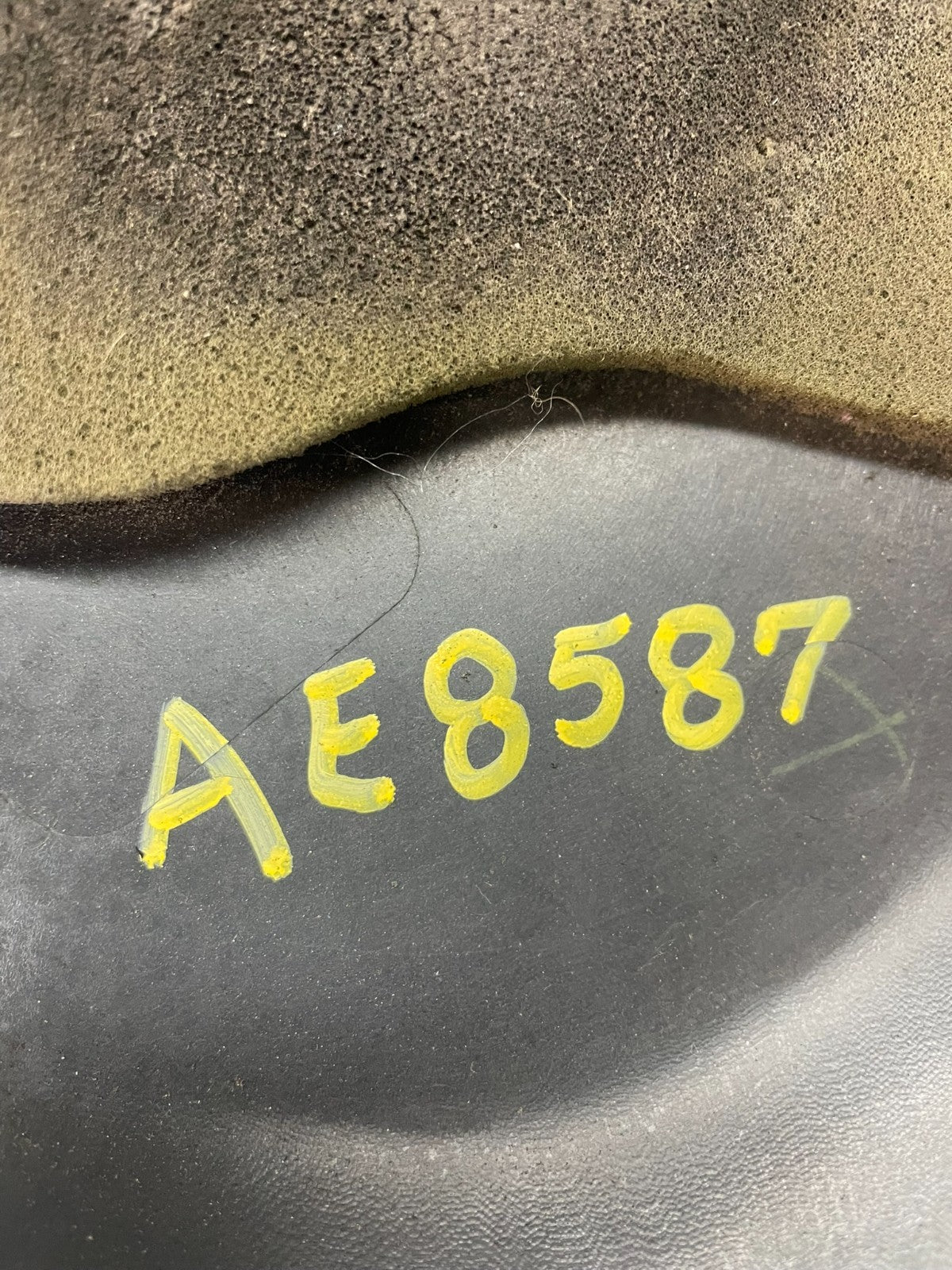 2012 to 2014 Jeep Grand Cherokee 3.6L Engine Cover AE8587 DG7