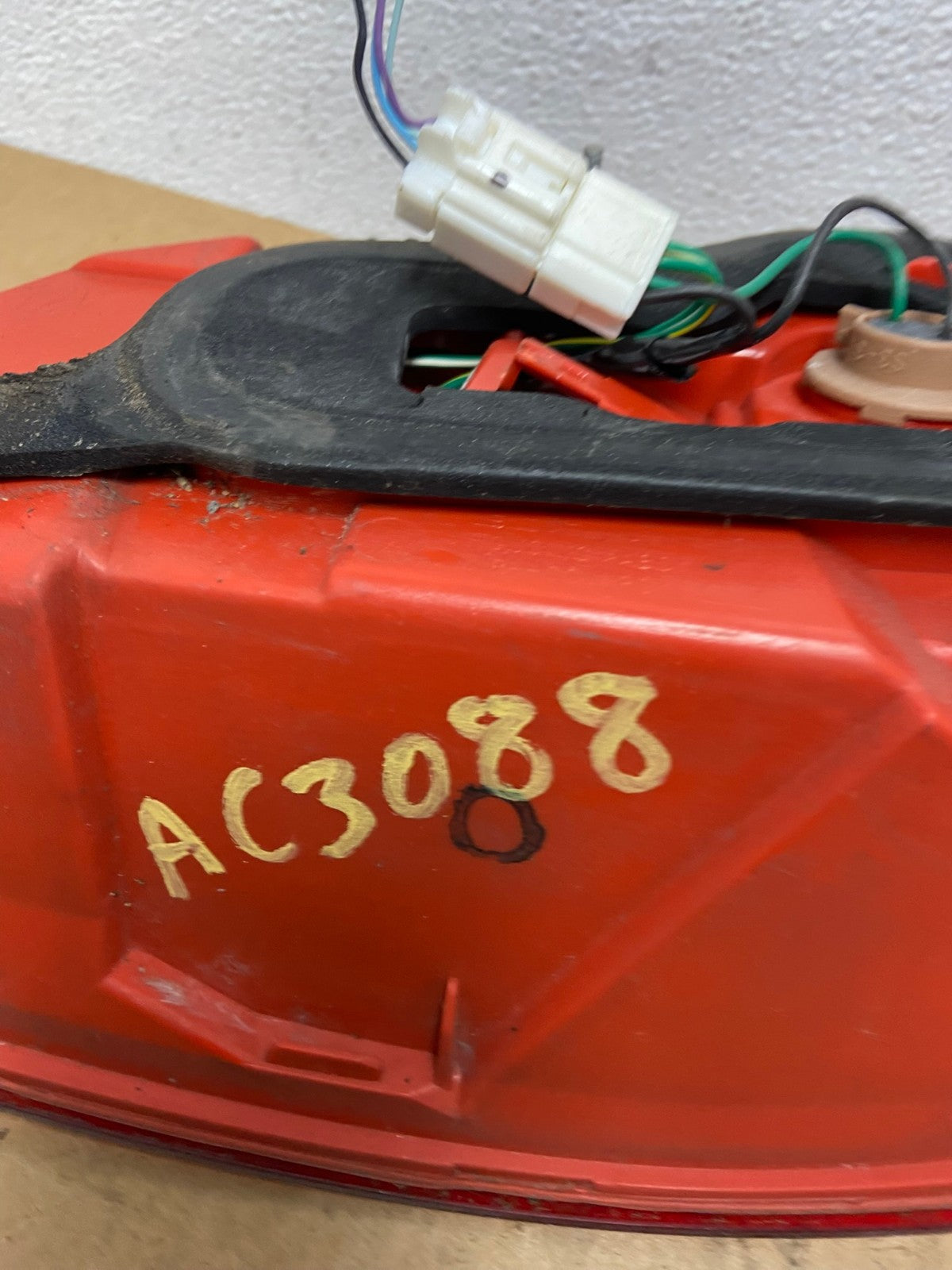 2007 to 2013 Infiniti G35 G37 Sedan Left Driver LH Side Tail Light Oem AC3088 LK7