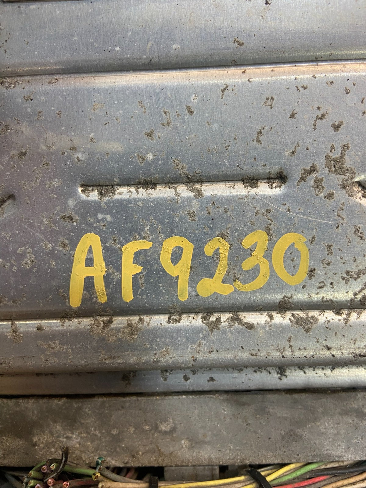 2001-2002 Silverado Tahoe Engine Computer Module 12200411 ECM ECU af9230 DG3