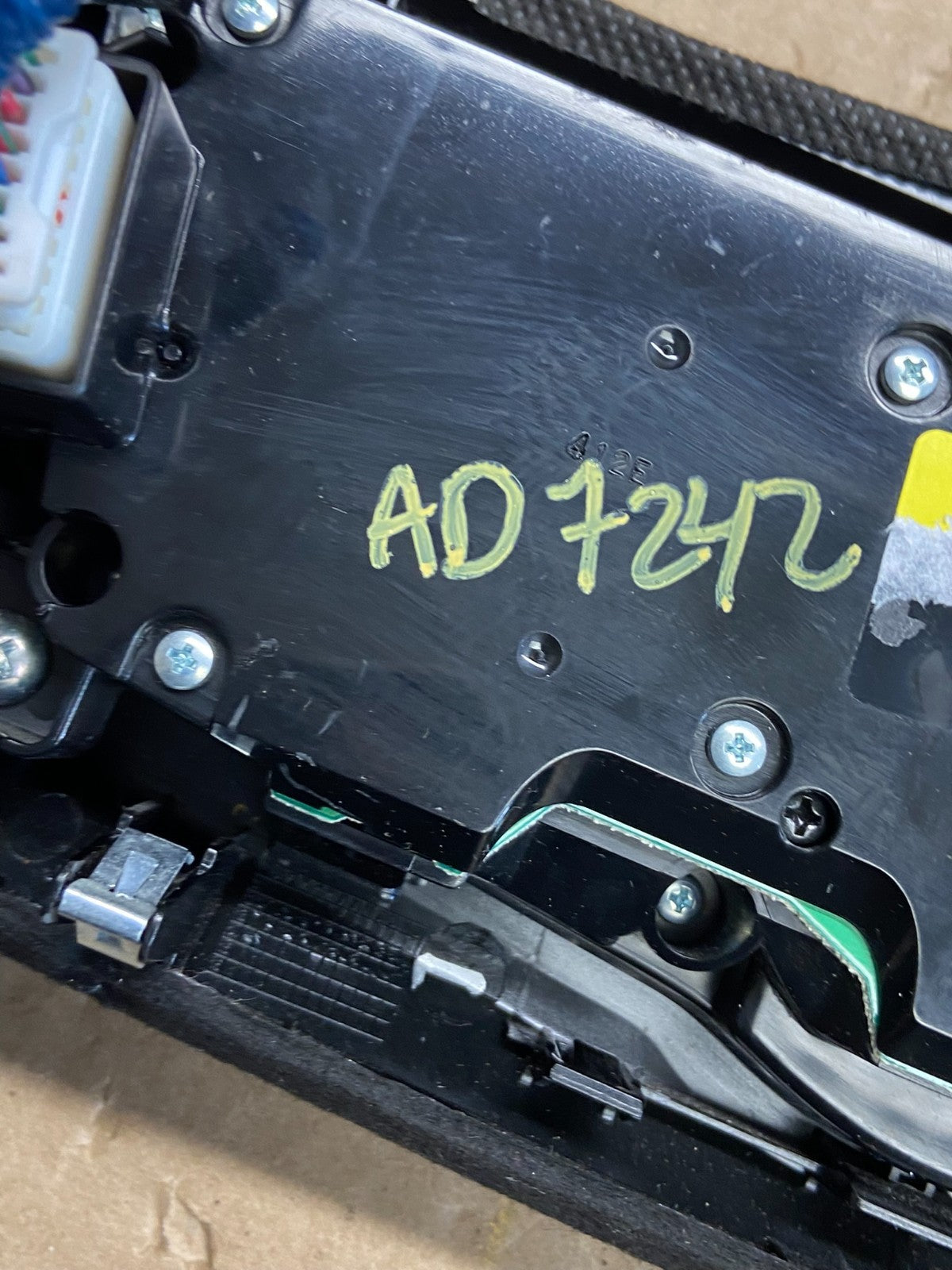 2013 to 2015 Nissan Pathfinder Information Display Control AD7242 DG6