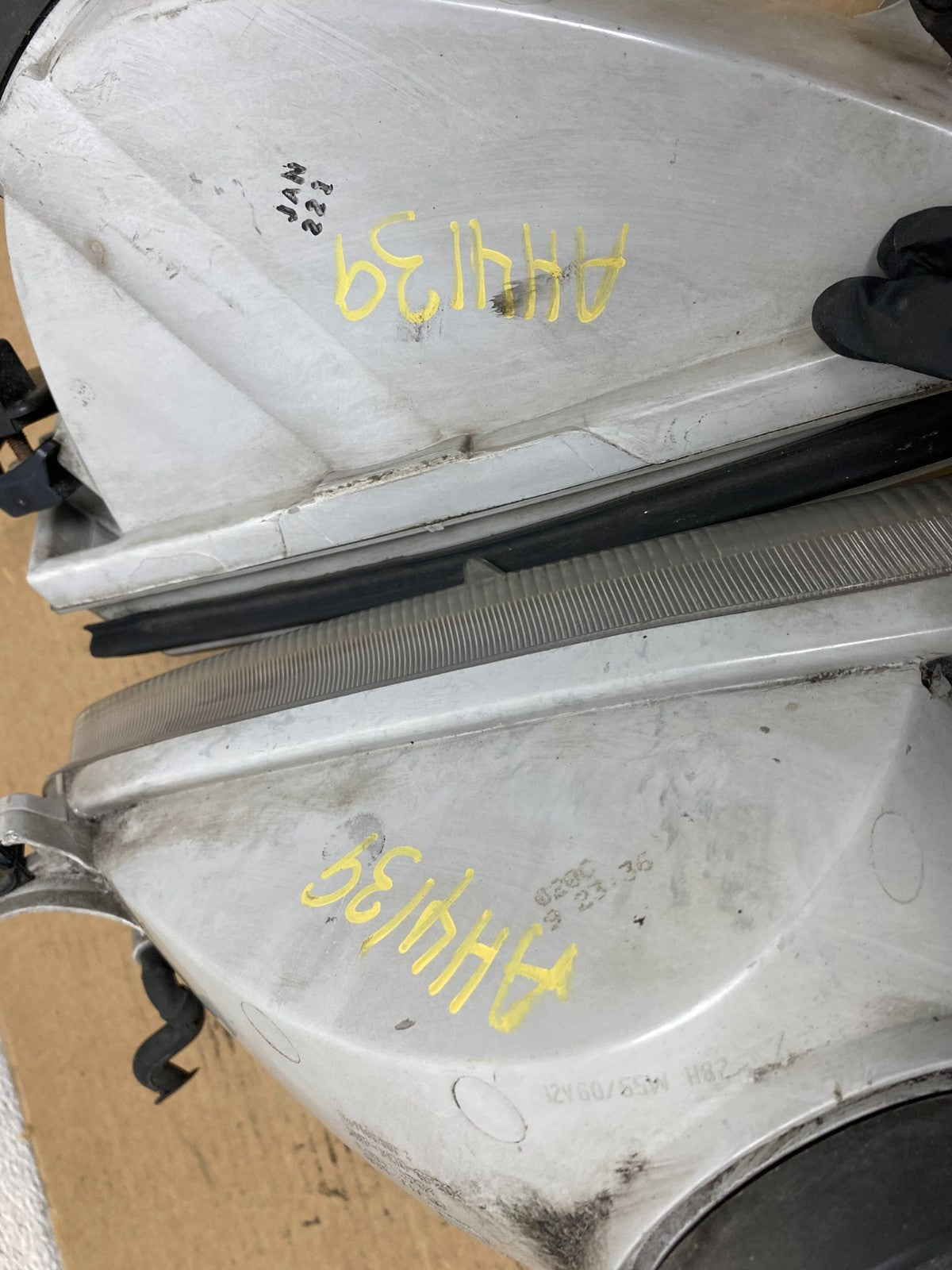 1997 1998 1999 Toyota Camry Left+Right Side Set Halogen Headlights AH4139 DW7