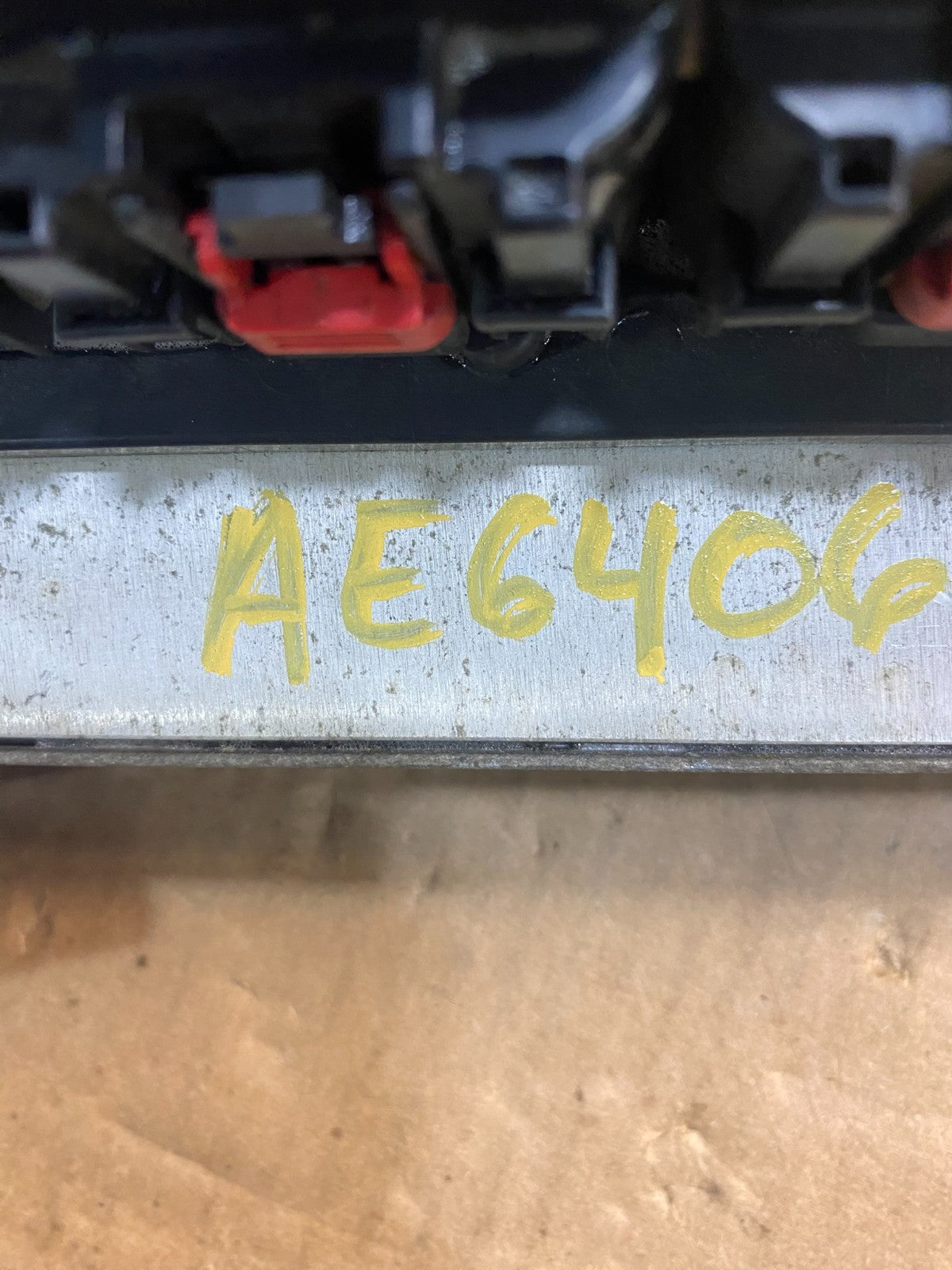 2005 Dodge Durango 5.7L Engine Computer Module ECU PCM AE6406 DW3