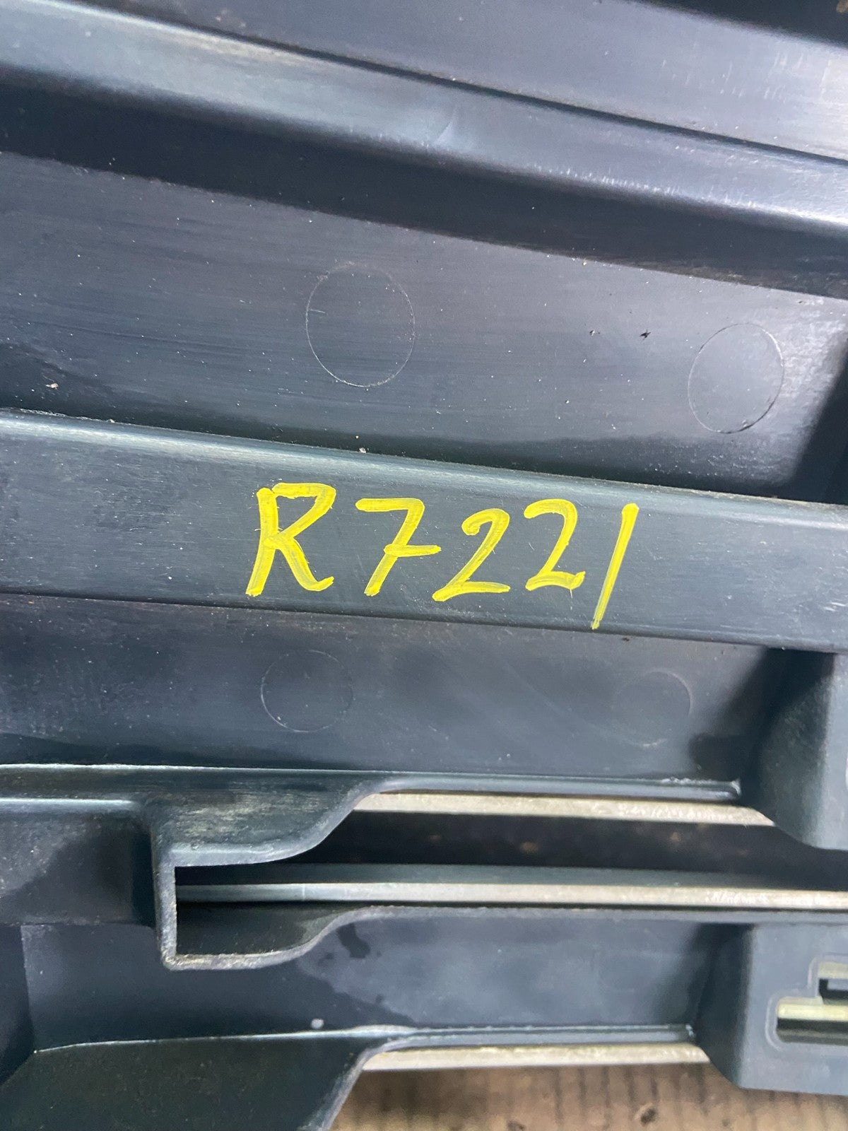 2007 2008 2009 2010 Ford Edge Front Upper Chrome Grill Grille Oem R7221 DG11