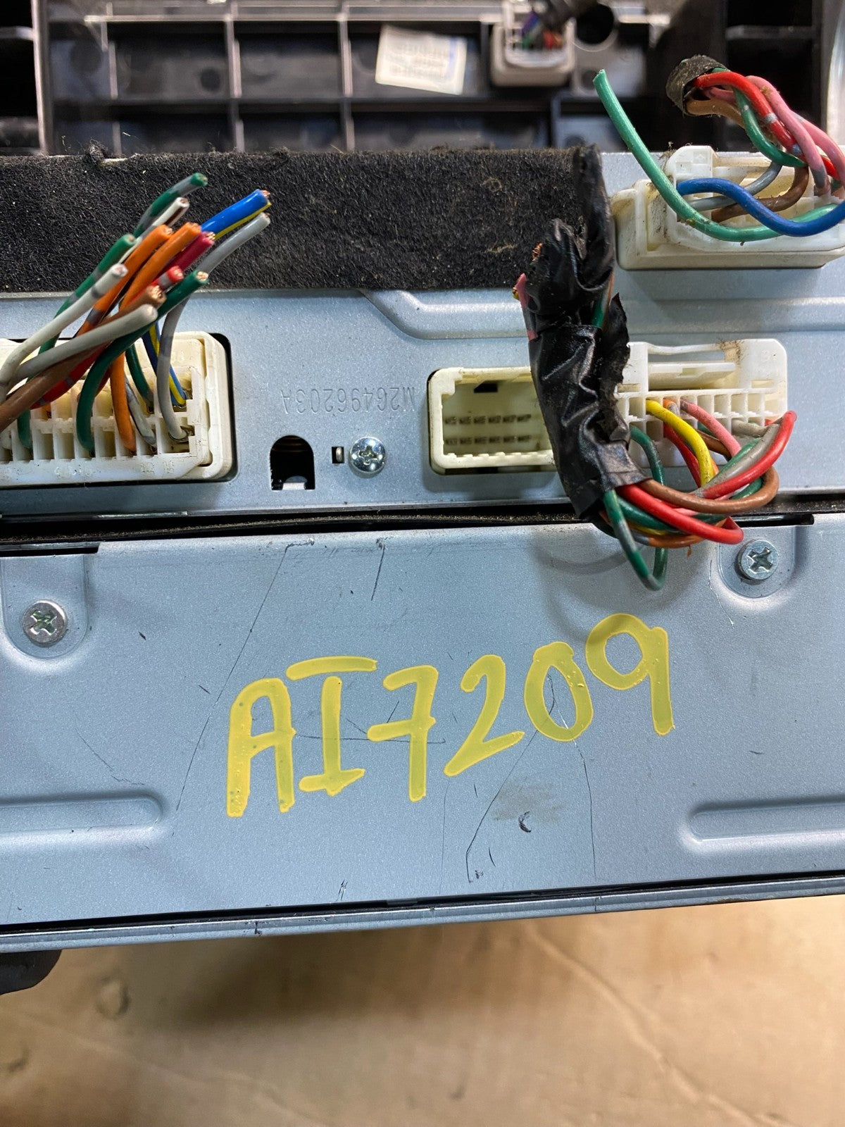 2007 to 2009 Toyota Camry Radio CD Player Climate Control Bezel AI7209 DW7