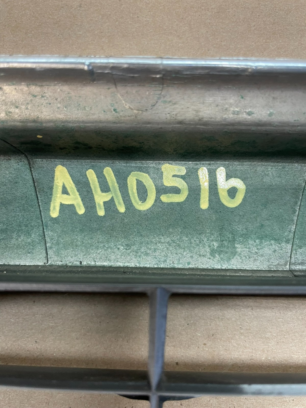 1996 1997 1998 Toyota 4Runner Front Upper Grill Grille AH0516 DG5