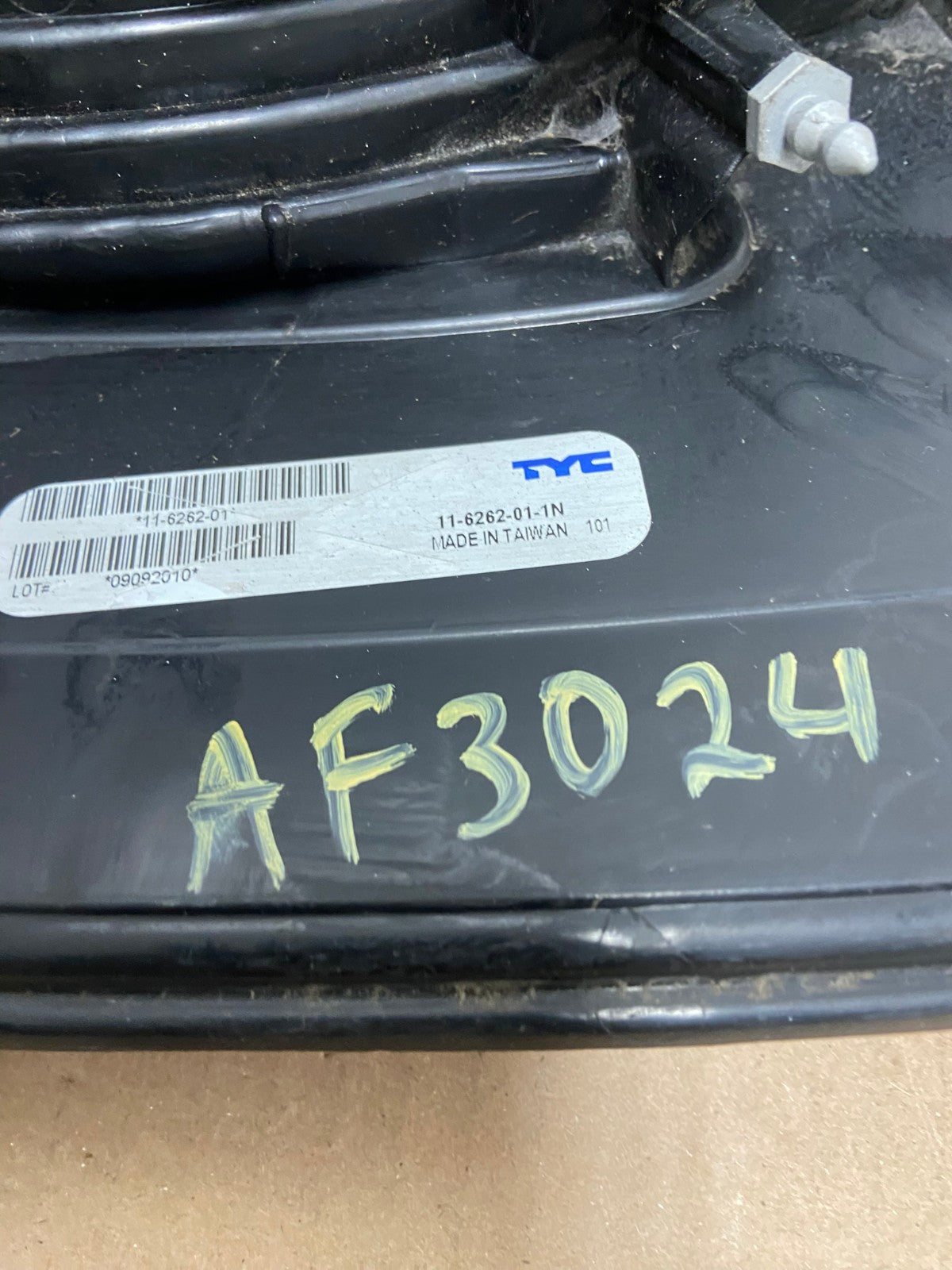 2008 to 2012 Ford Escape Left Driver LH Side Tail Light DEPO AF3024 LK7