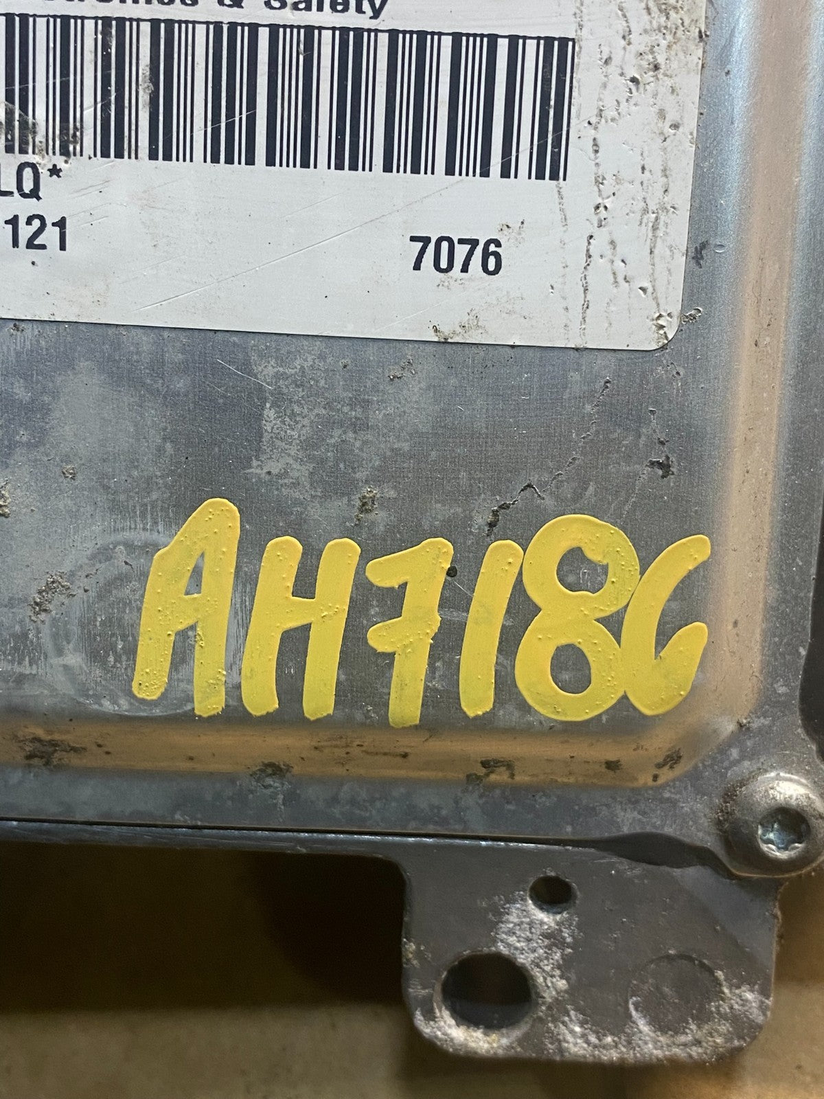 2007 Chevrolet Silverado Yukon Engine Control Module ECM ECU AH7186 DW3