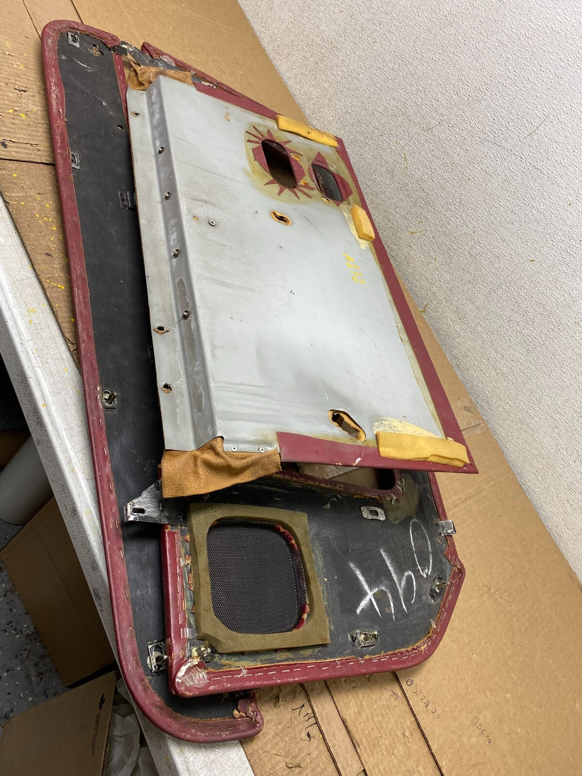 1981 to 1991 Rolls Royce Silver Spirit Front Right Side Door Panel O5926 PS11