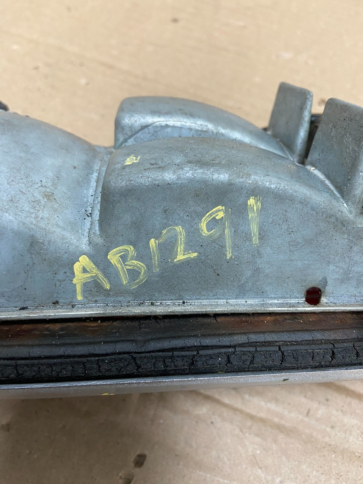 Mercedes W108 W109 280SE 280SEL 300SE 300SEL Left Driver Tail Light AB1291 DG8