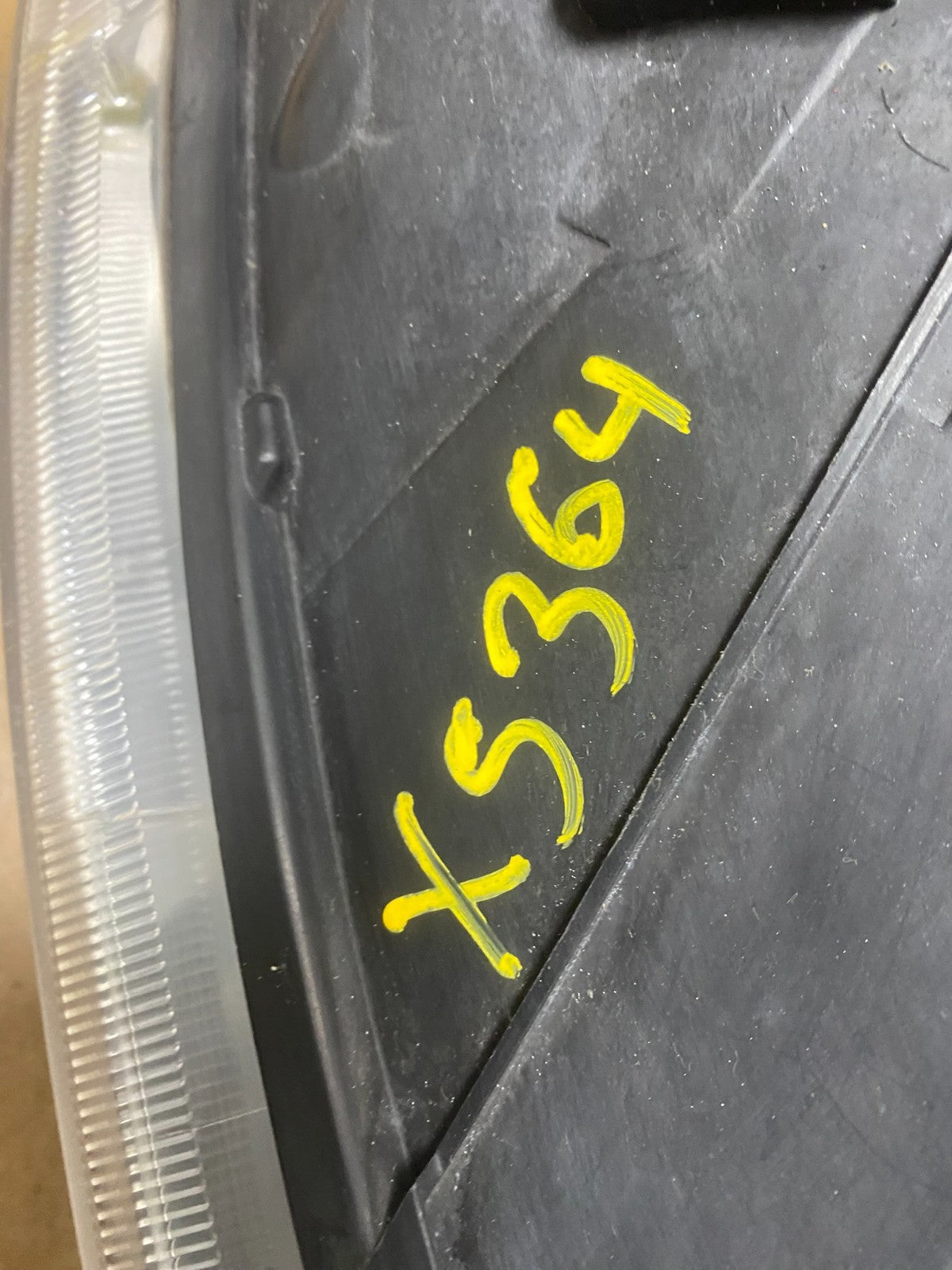 2011 2012 2013 Volvo C70 Left Driver LH Xenon HID Headlight Oem X5364 DW13