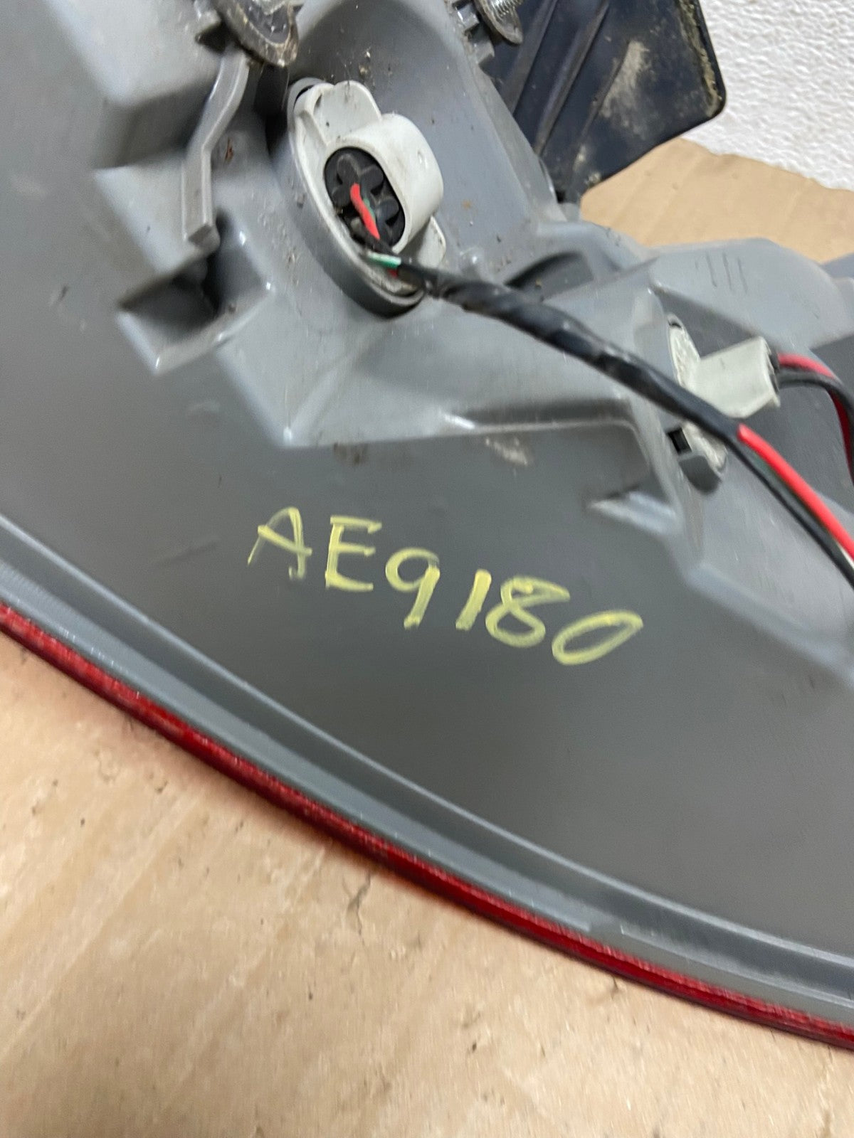 2009 2010 2011 Nissan Maxima Left Driver Lh Side Tail light AE9180 LK8