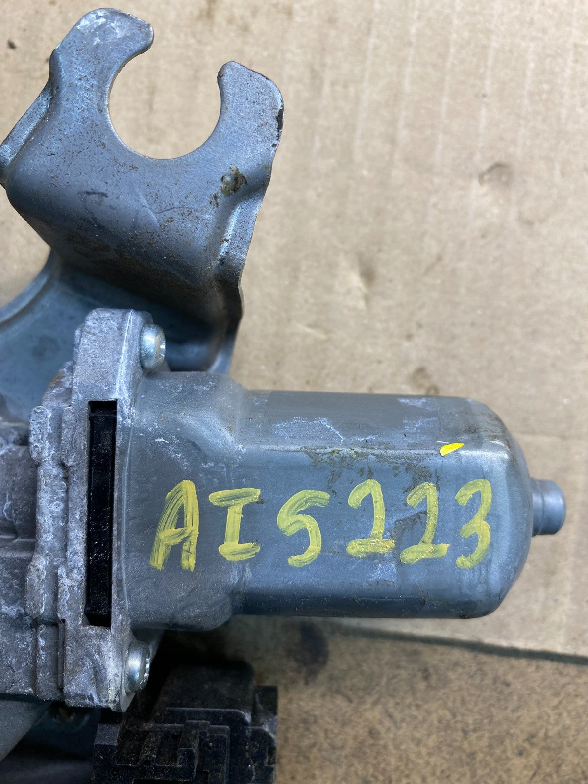 2014-2021 Dodge Durango Tailgate Back Door Rear Wiper Motor Wiper AI5223 DG7