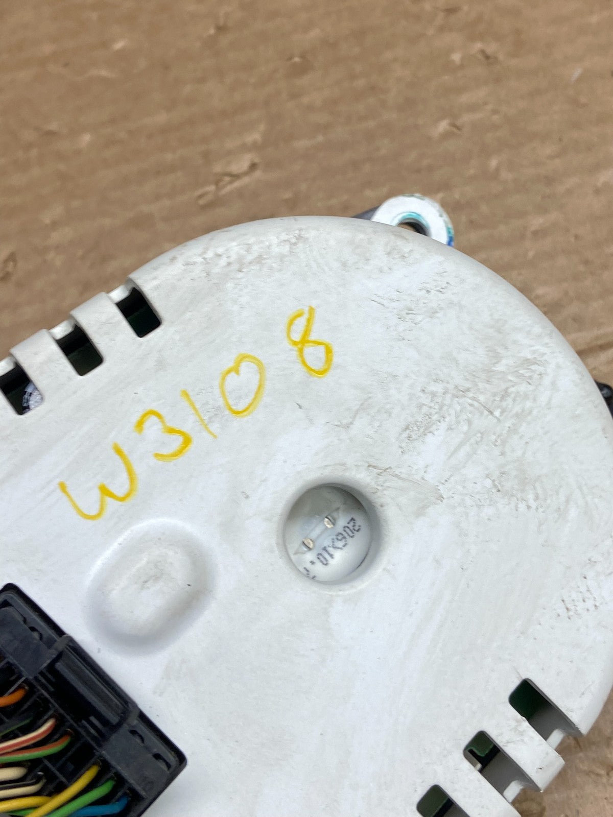 2004 to 2005 Jaguar XJ8 Instrument Cluster Gauge Speedometer w3108 DG8