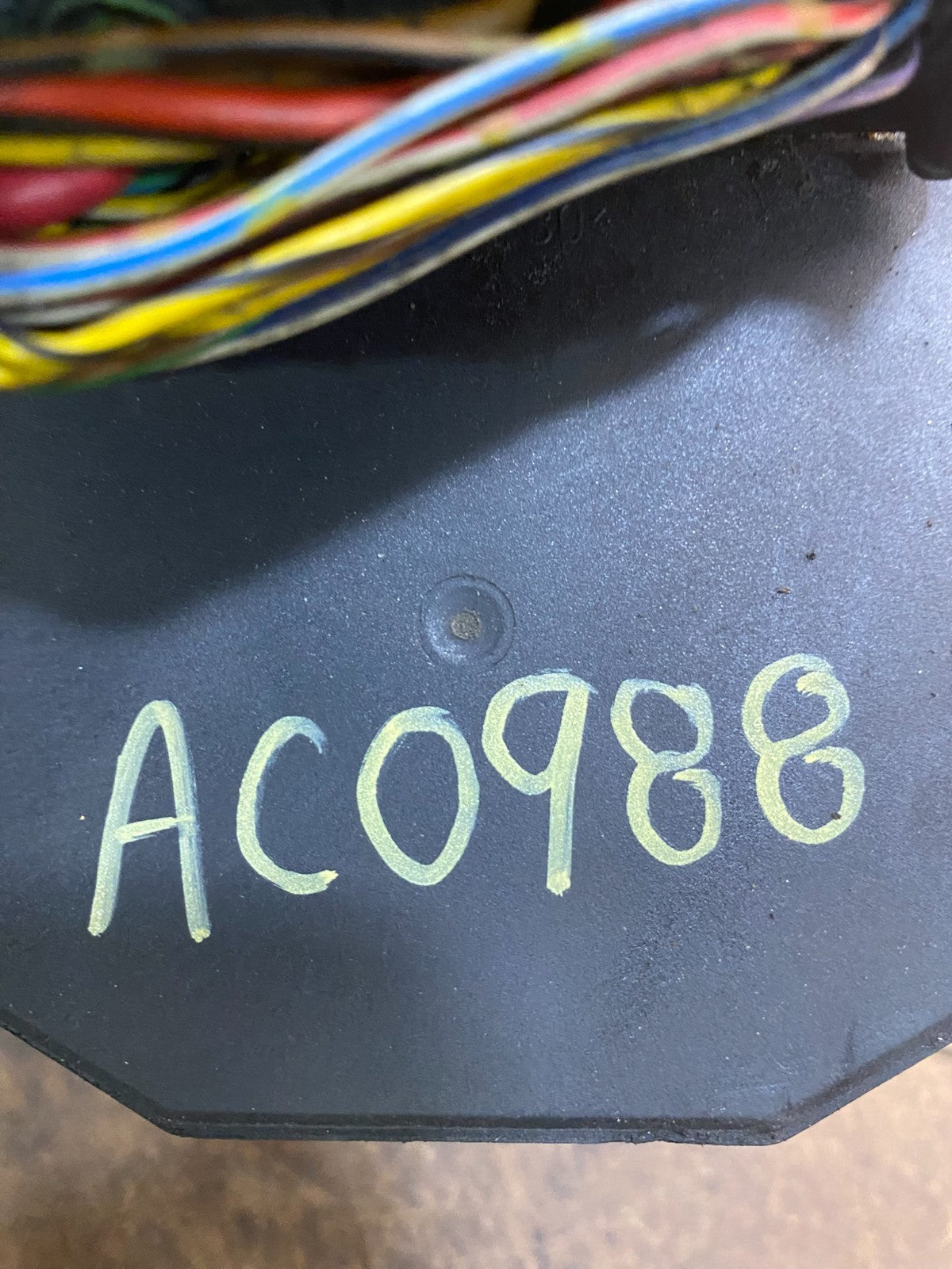 2002 to 2005 BMW X5 ABS Anti-Lock Brake Pump Module OEM AC0988 DG7