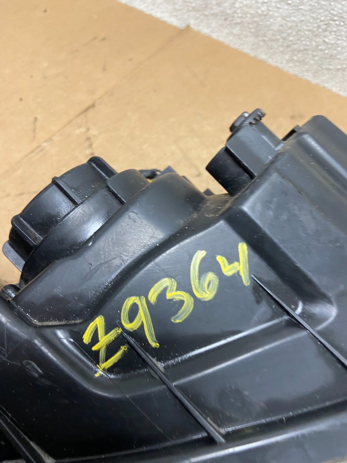 2010 2011 2012 Kia Forte Left Driver Side Headlight Halogen Oem Z9364 DW9
