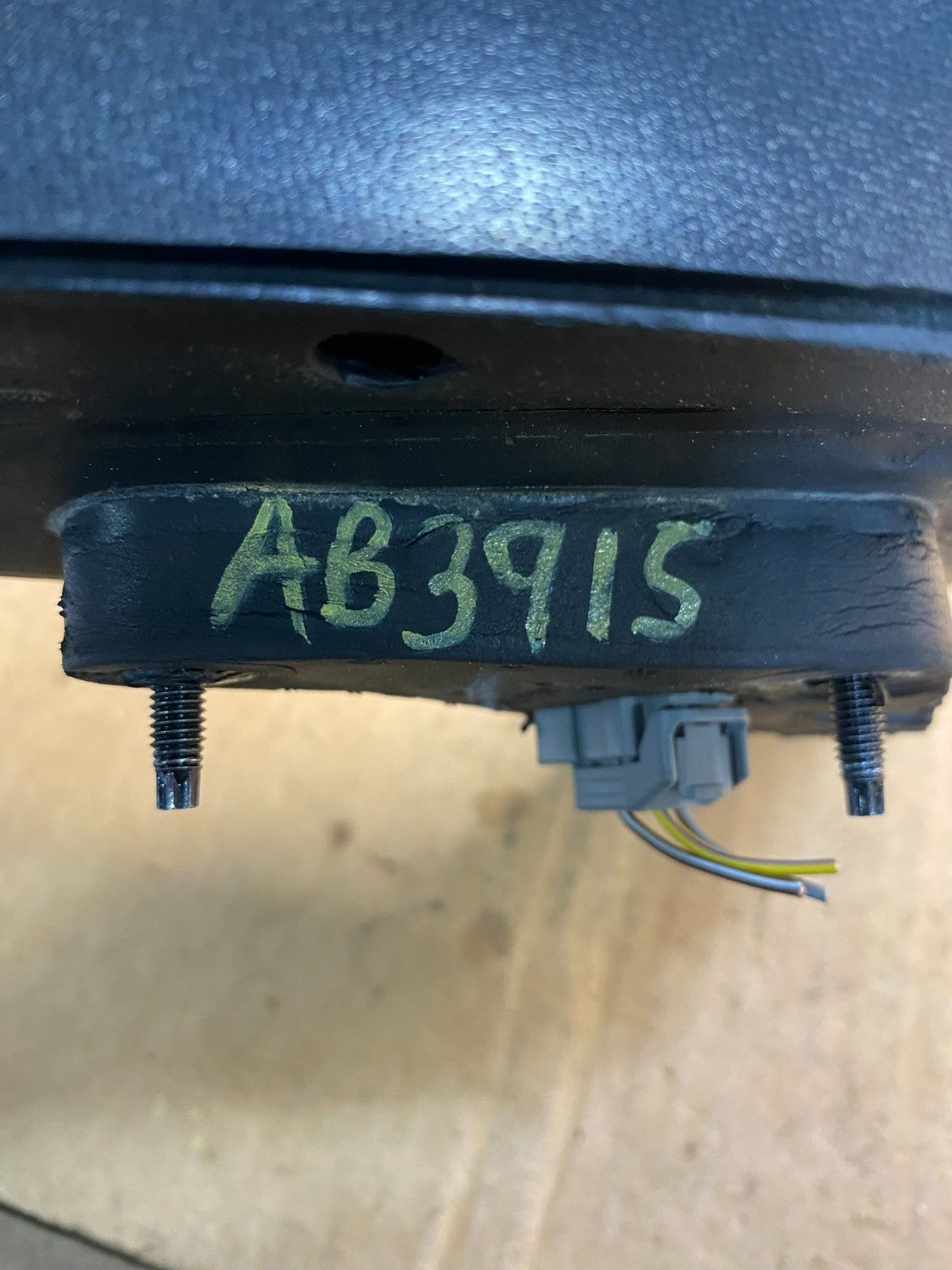 2006 to 2010 Ford Fusion Milan Right Passenger View Door Mirror AB3915 MS11